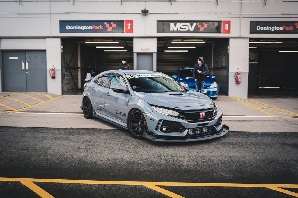 Fk8 Rims Honda FK8 Civic Type-R with 18