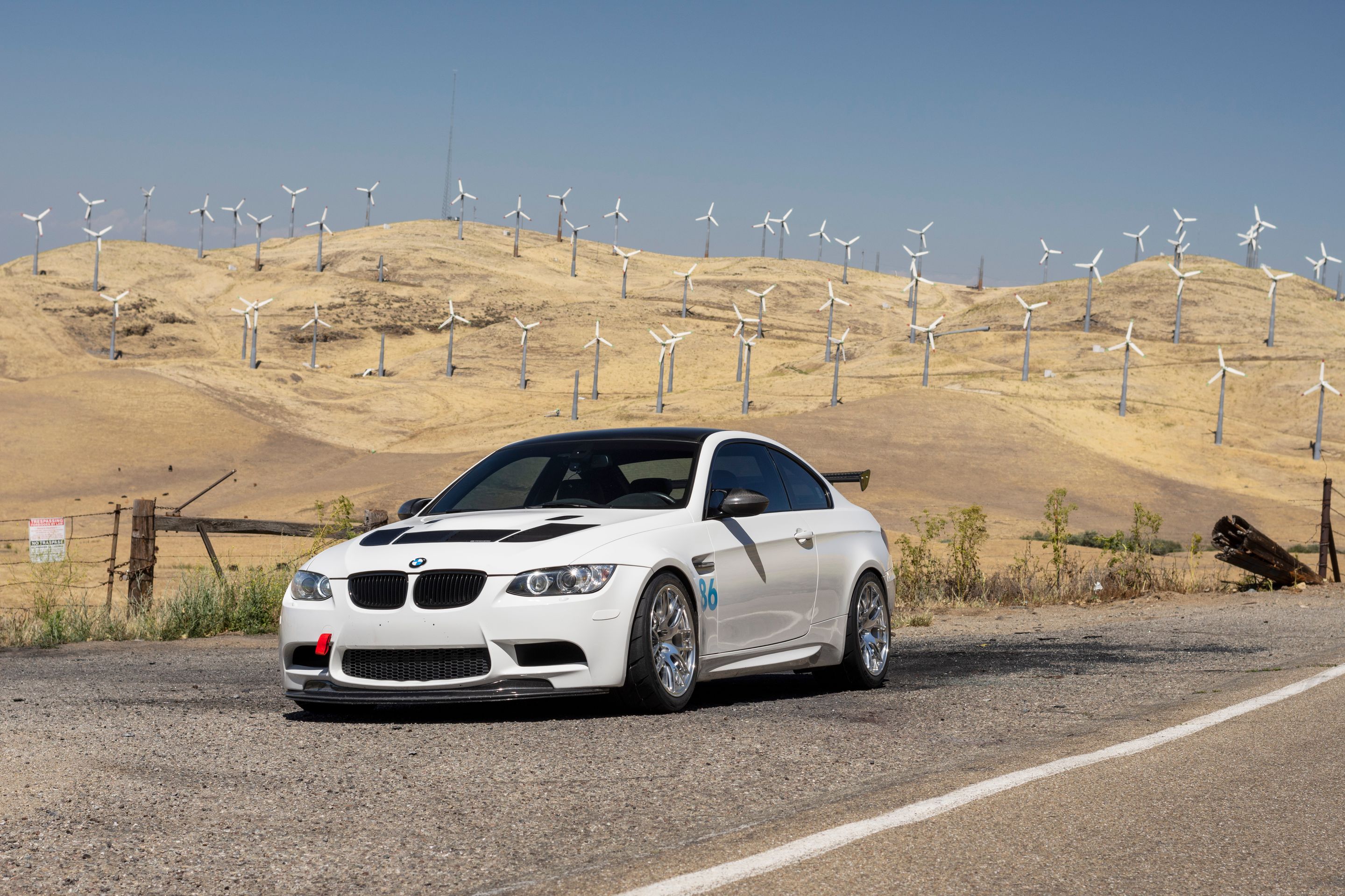 White BMW E92 Coupe M3 with 18" EC-7R Apex wheels in Polished