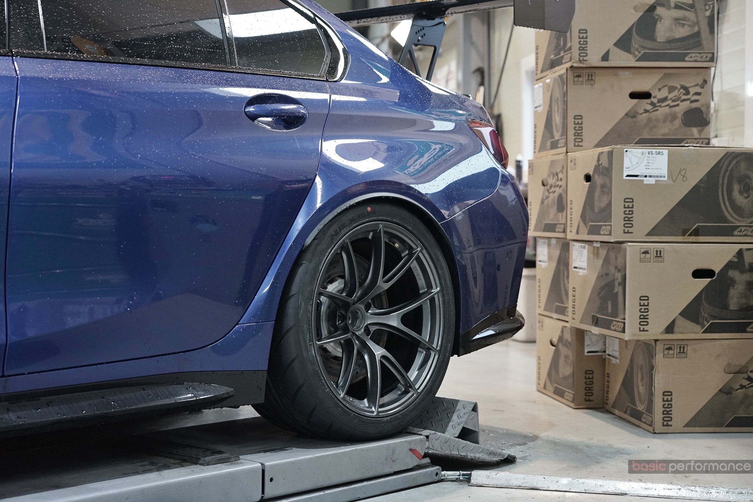 Blue BMW G80 M3 with 19" VS-5RS Apex wheels in Anthracite