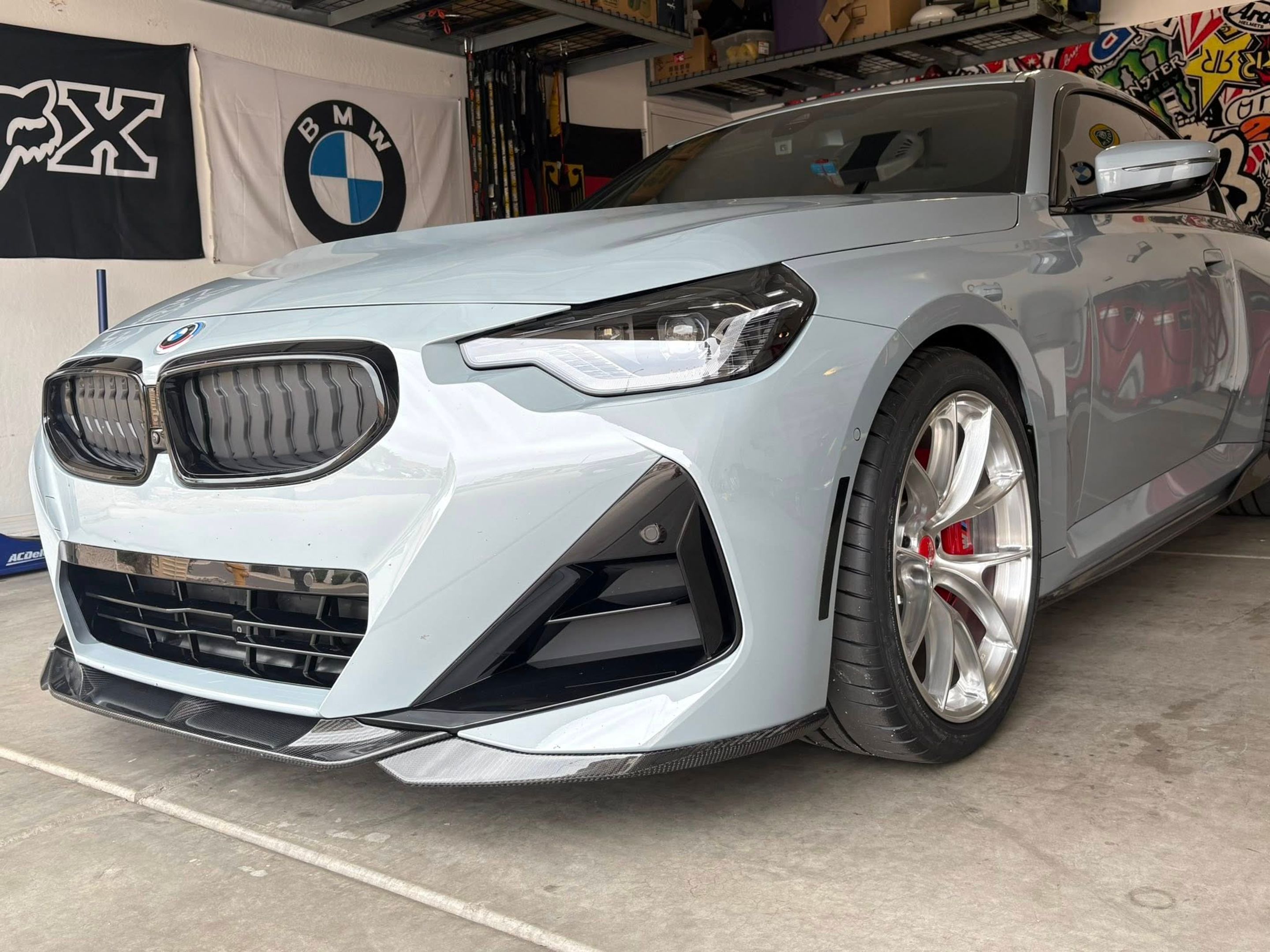 Grey BMW G42 2 Series with 19" VS-5RS Apex wheels in Brushed Clear