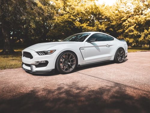 White Ford Mustang - VS-5RS in Anthracite