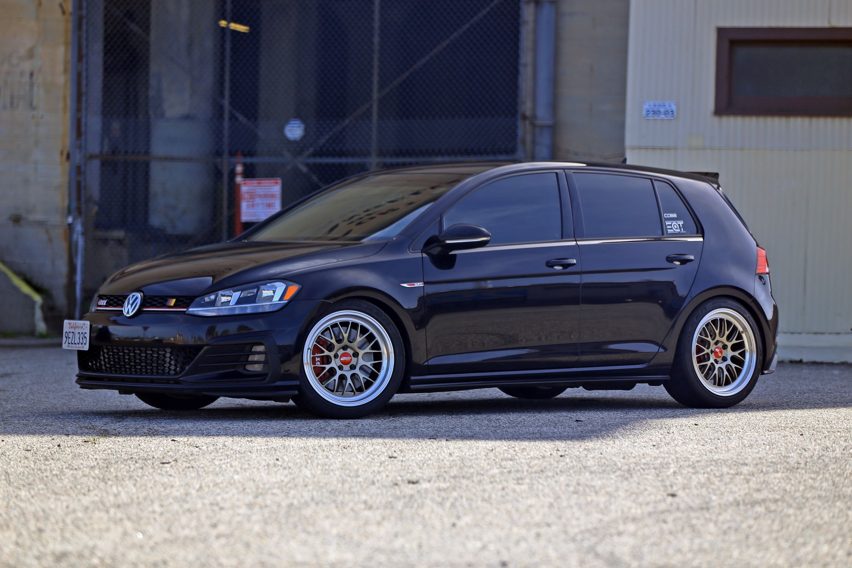 Black VW MK7 GTI with 18" ML-10RT Apex wheels in Machined Lip Gloss Motorsport Gold