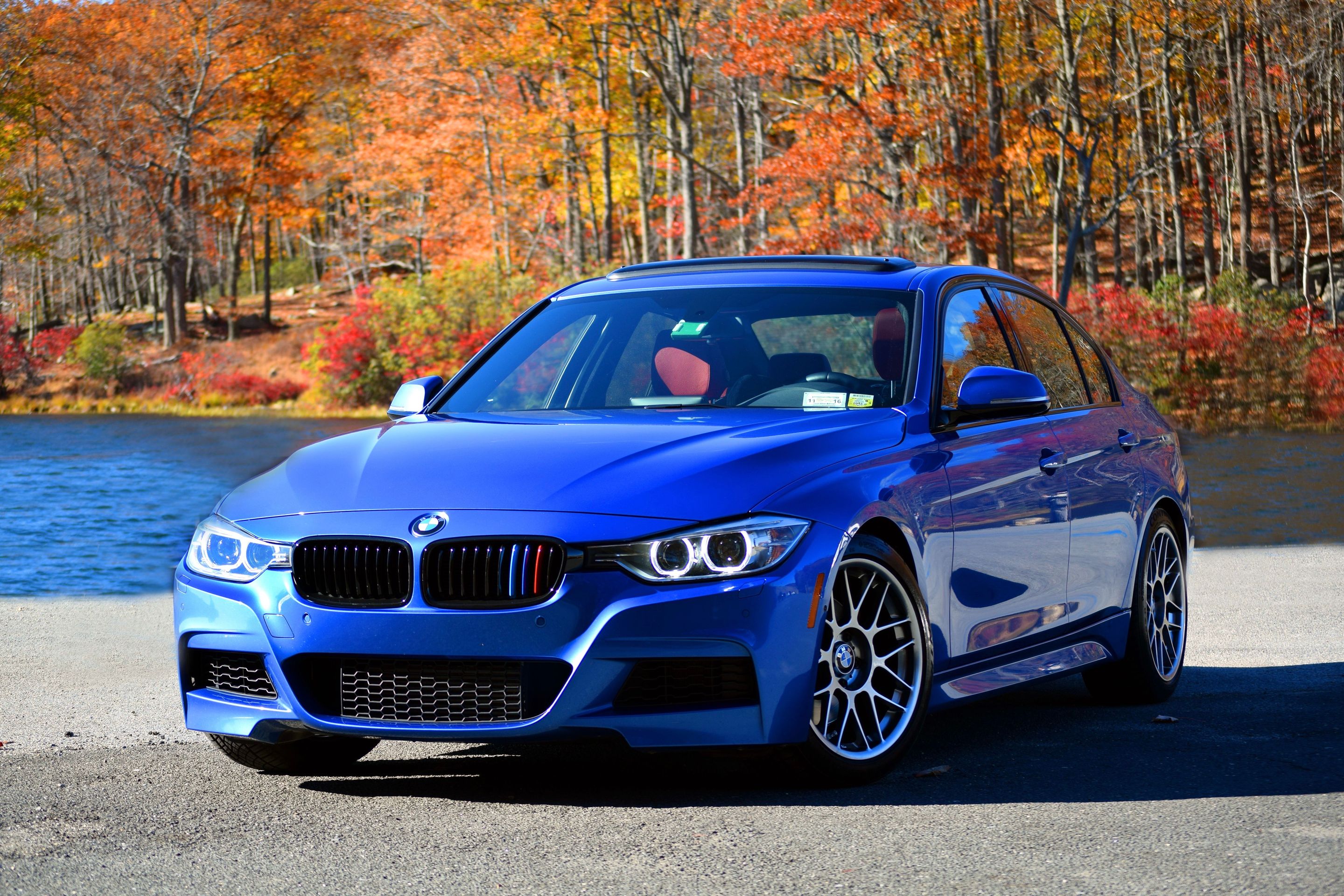 Blue BMW F30 Sedan 3 Series with 18" ARC-8 Apex wheels in Hyper Black