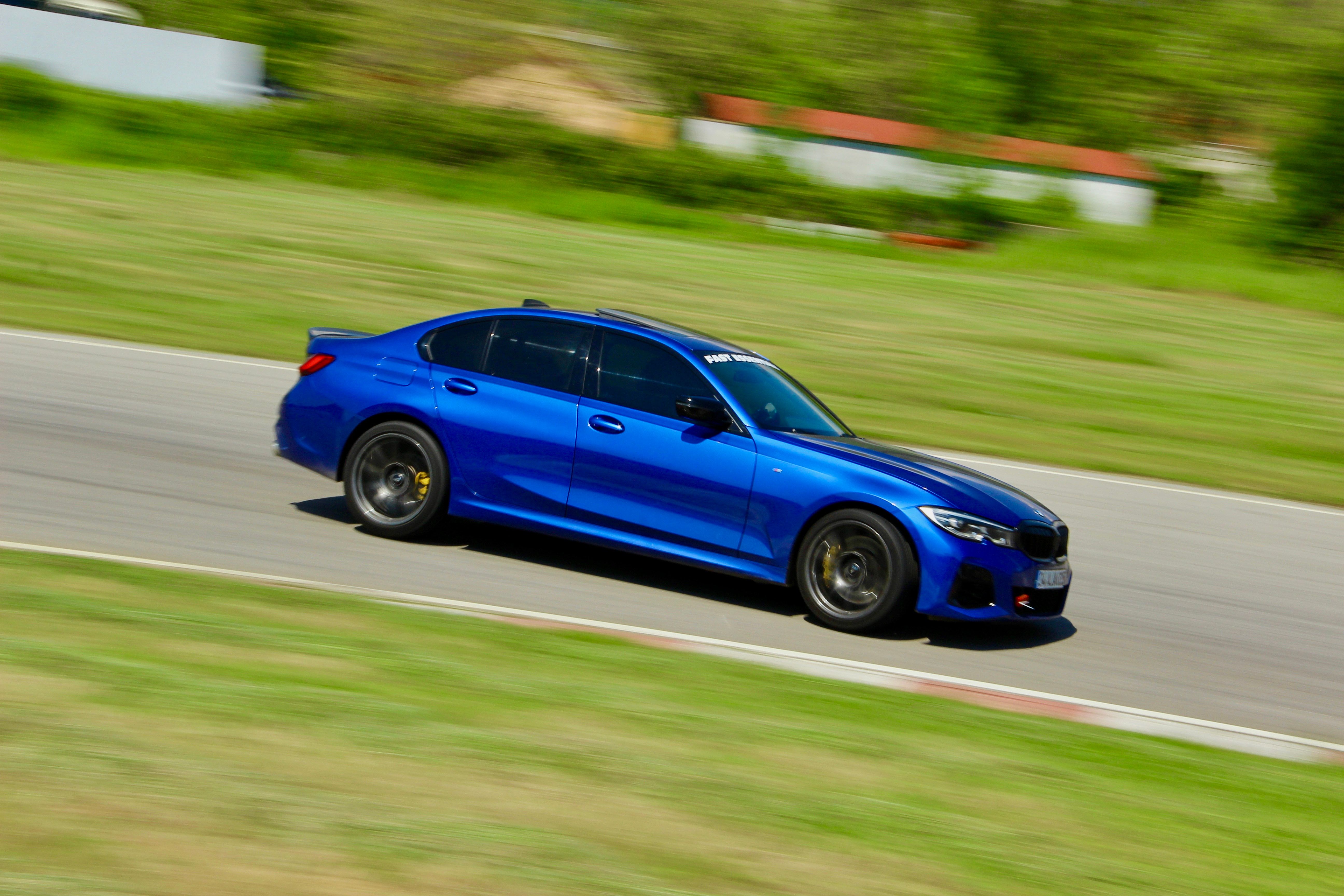 BMW G20 Sedan 3 Series with 19