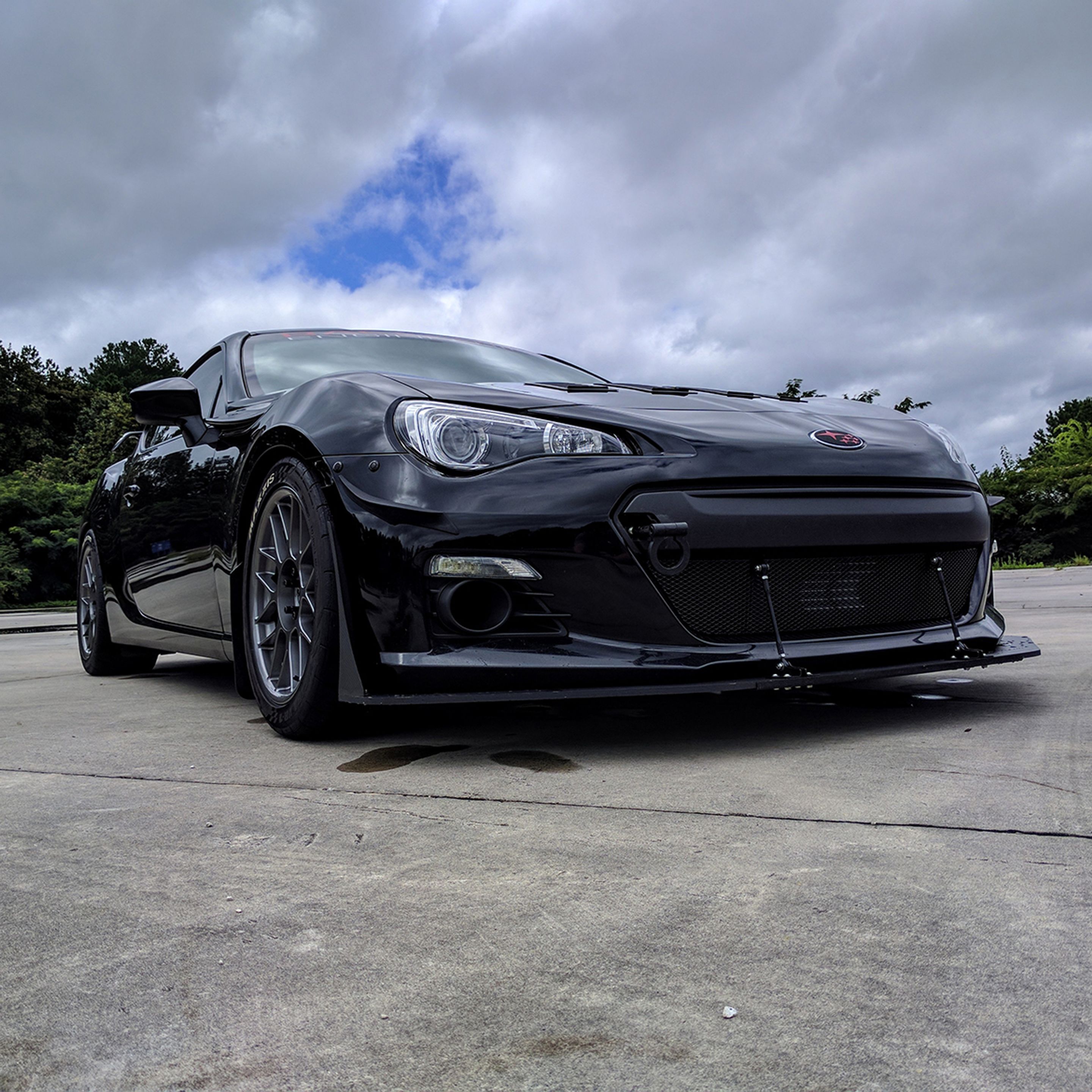 Black Subaru ZC6 / Gen 1 BRZ with 17" ARC-8 Apex wheels in Anthracite