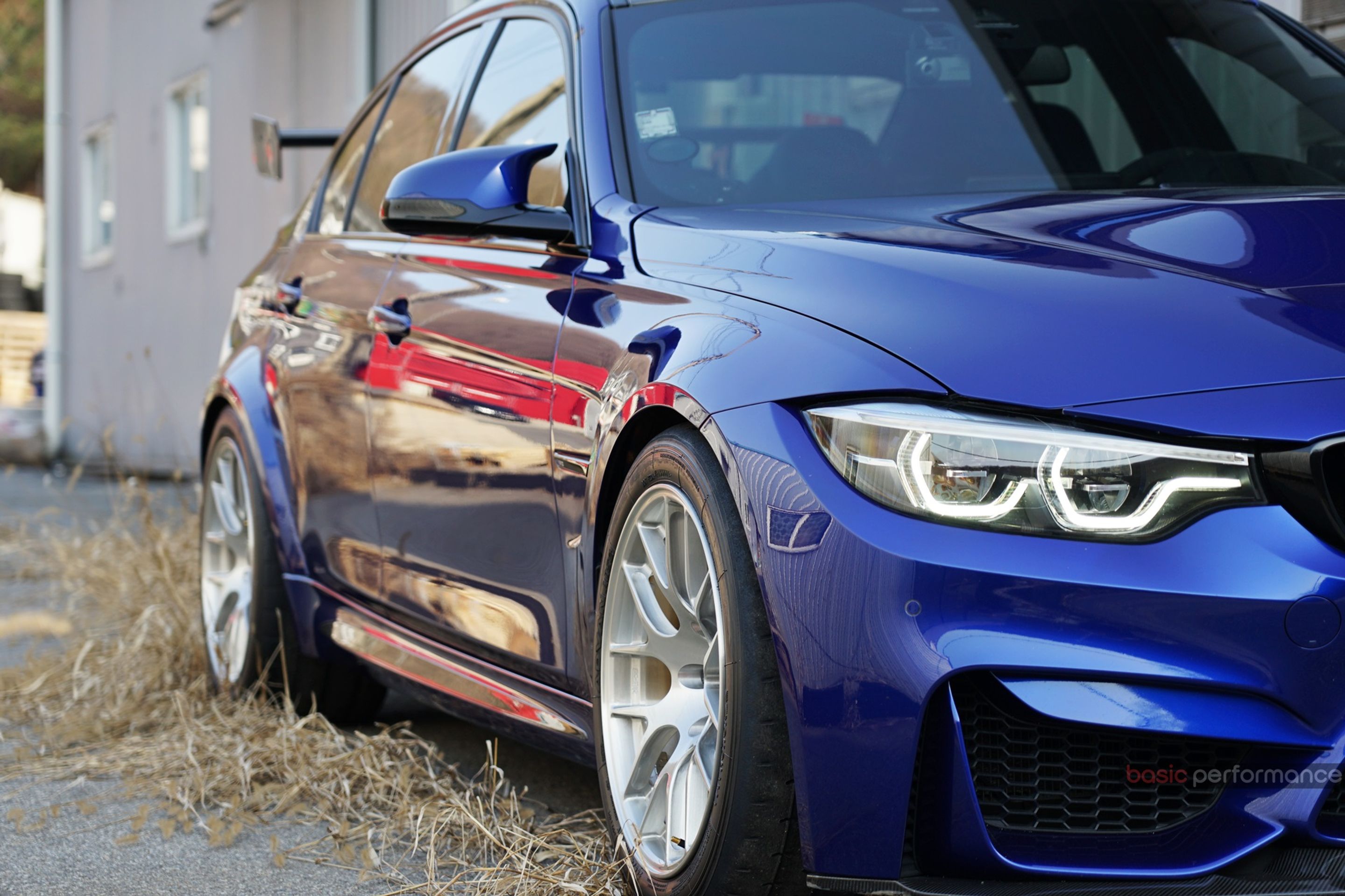 Blue BMW F80 M3 with 18" EC-7R Apex wheels in Brushed Clear