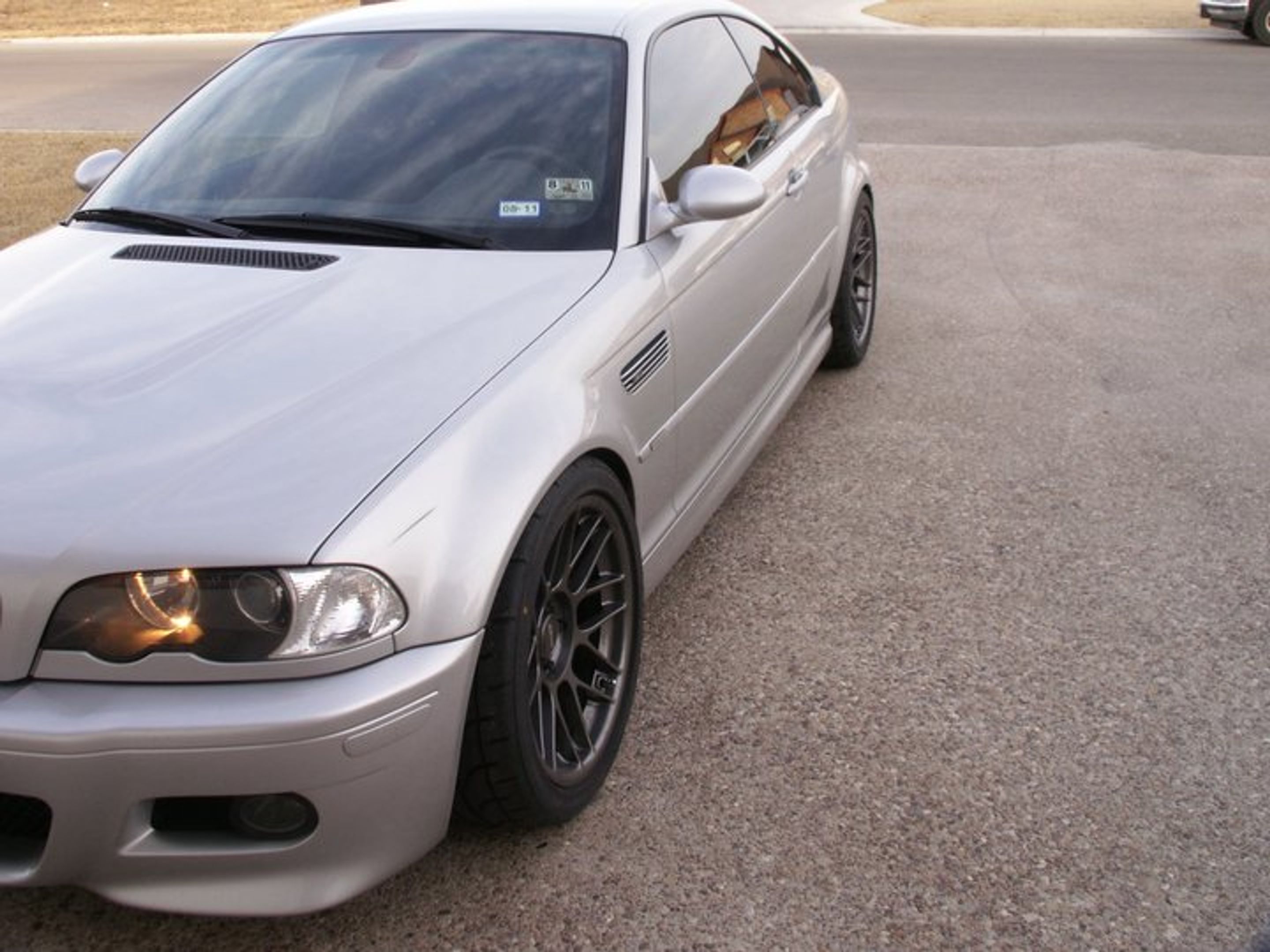 Silver BMW E46 M3 with 18" ARC-8 Apex wheels in Anthracite