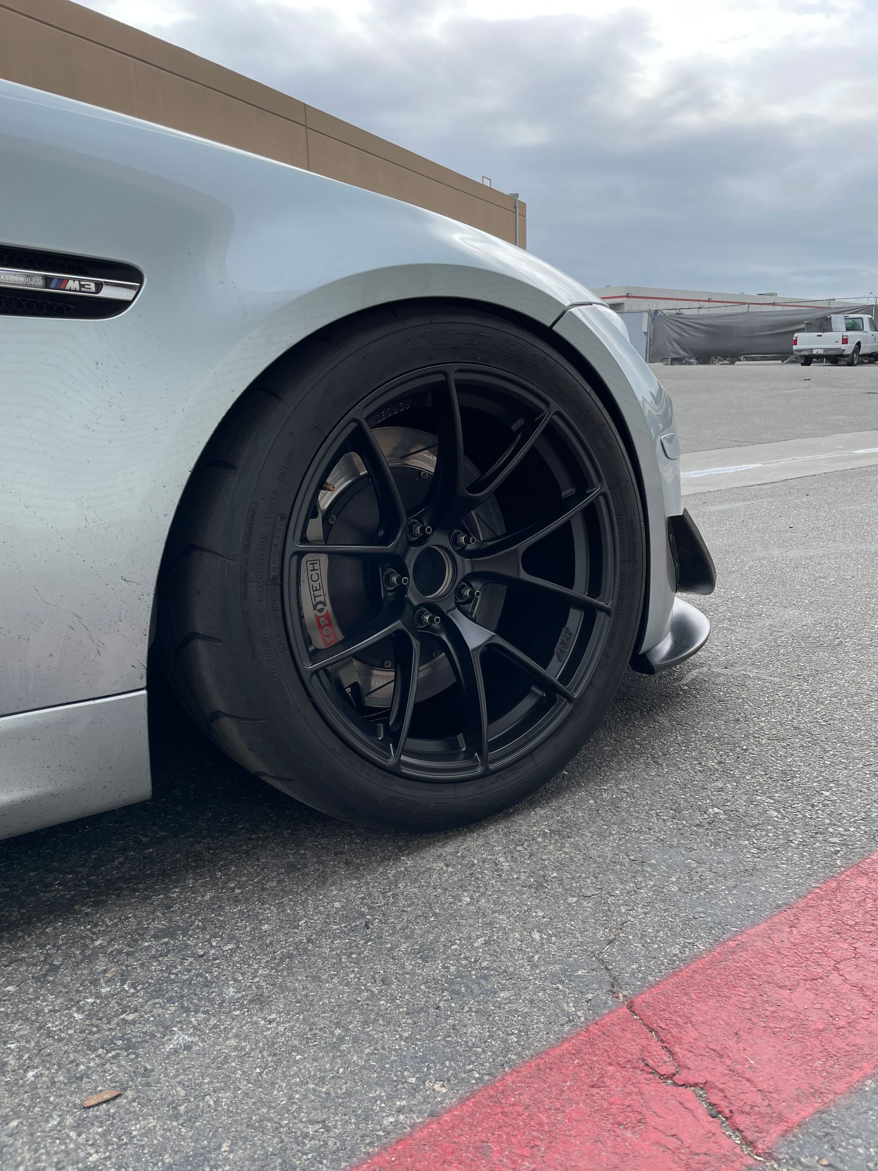 Silver BMW E90 Sedan M3 with 18" VS-5RS Apex wheels in Satin Black