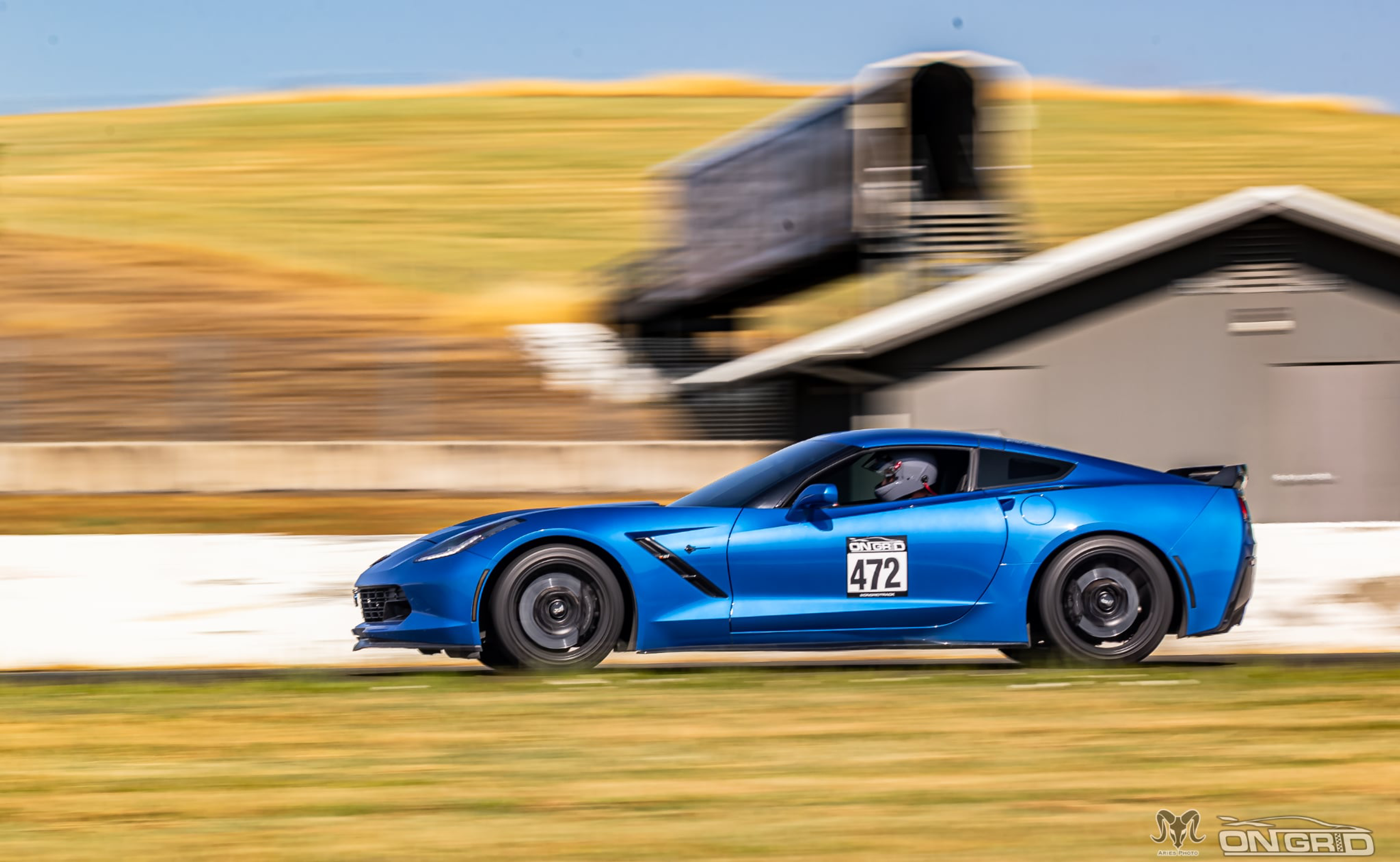Blue Chevrolet C7 Corvette Stingray/Z51 with 18"/19" EC-7 Apex wheels in Satin Black