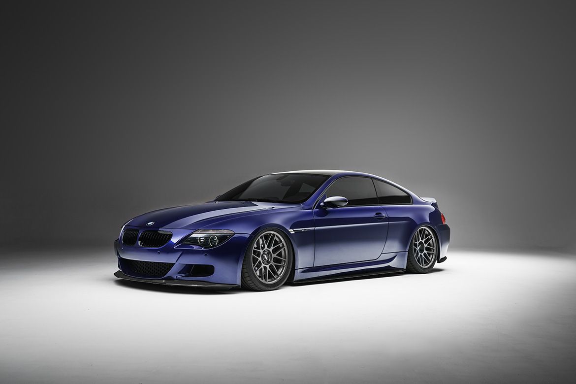 Black Chevrolet 6th Gen Camaro SS with 19" ARC-8 Apex wheels in Satin Black