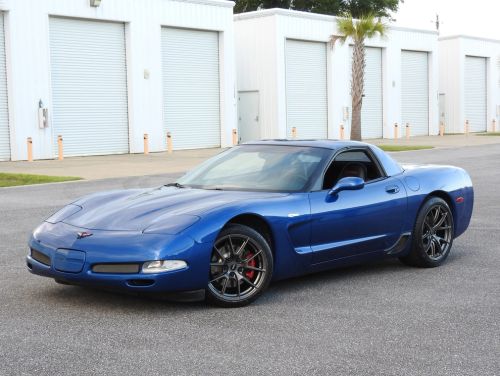Blue Chevrolet Corvette - VS-5 in Anthracite