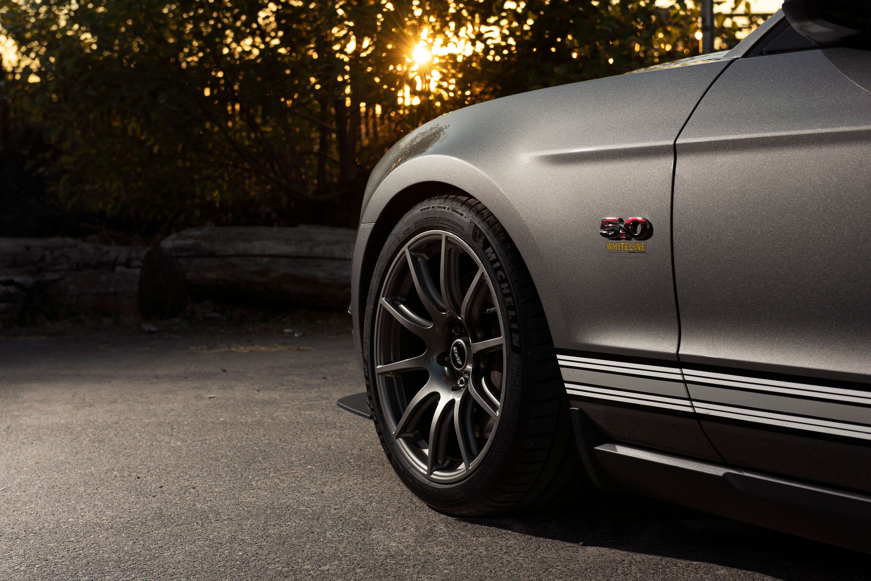 Grey Ford S197 Mustang GT with 19" SM-10 Apex wheels in Anthracite