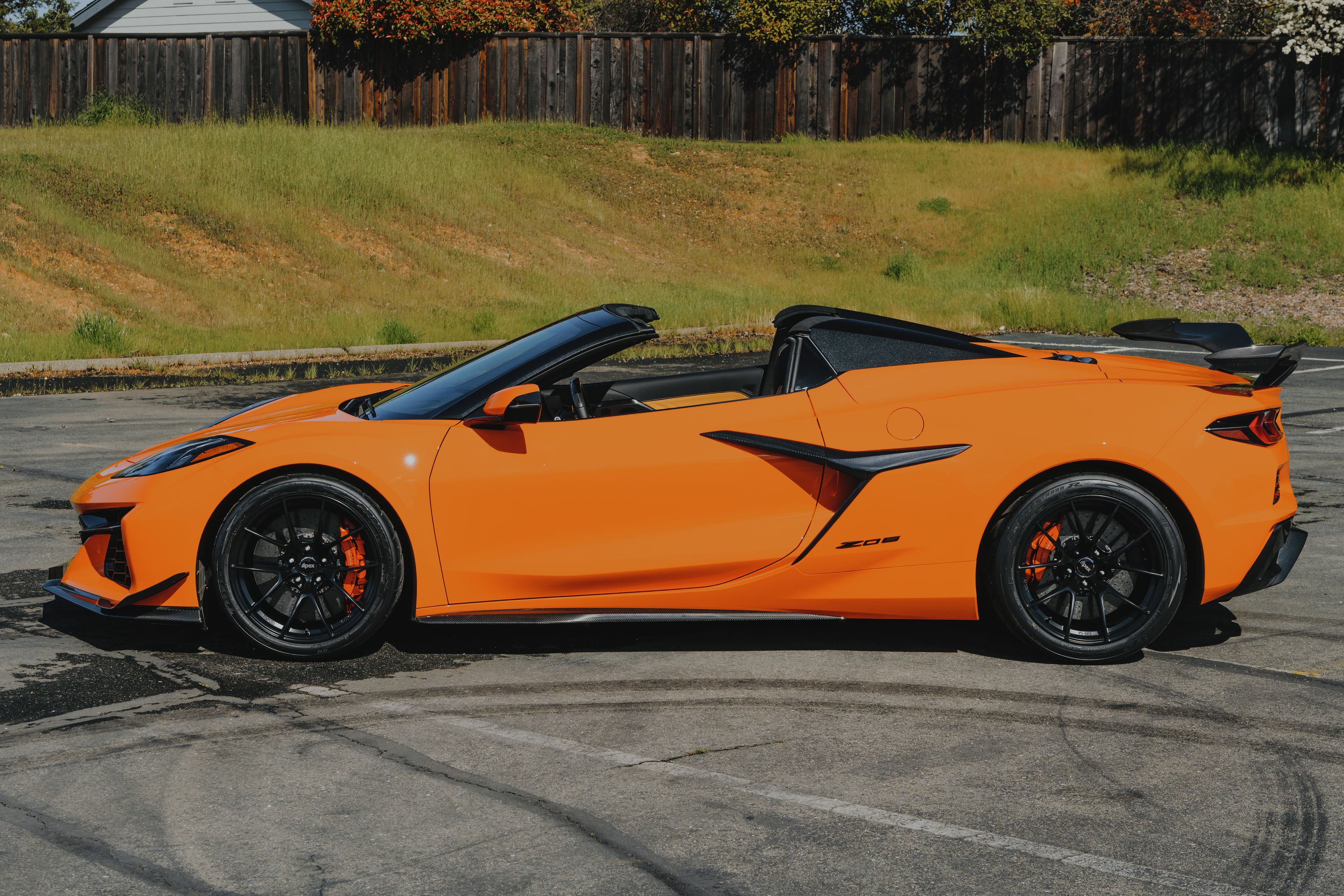 Orange Chevrolet C8 Corvette Z06 with 19" VS-5RS Apex wheels in Satin Black