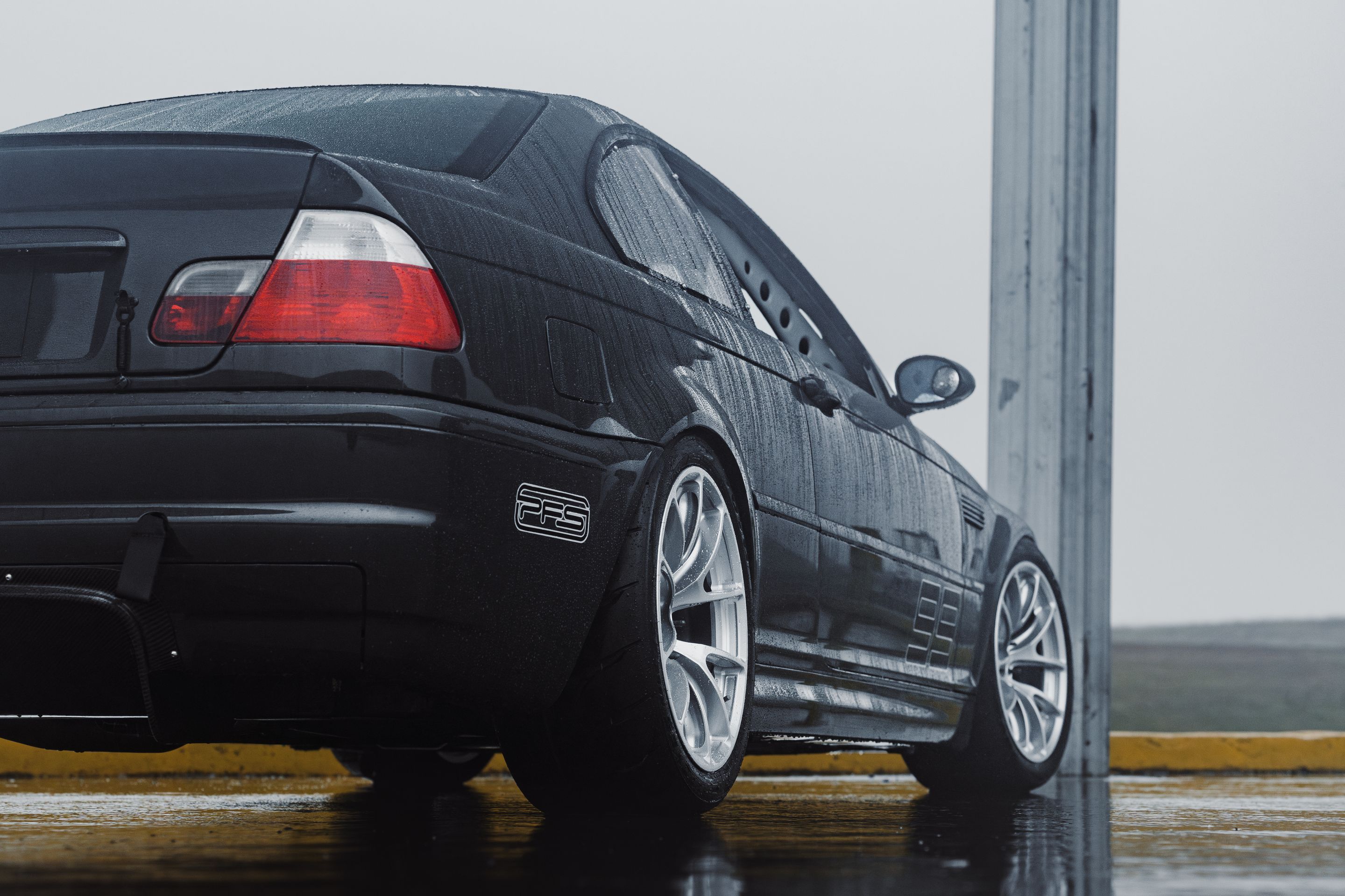 Grey BMW E46 M3 with 18" VS-5RE Apex wheels in Race Silver