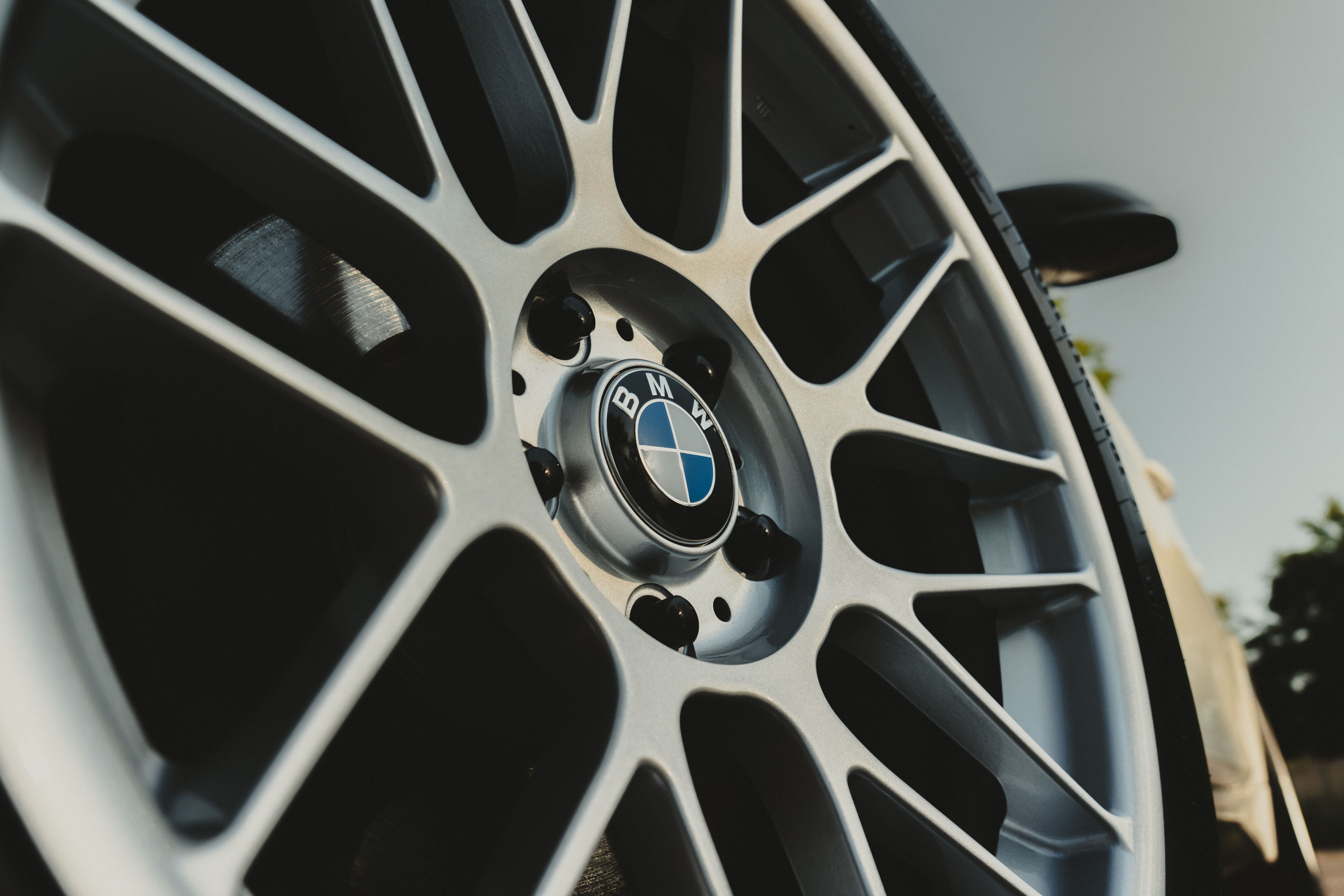 BMW F31 Wagon 3 Series with 18