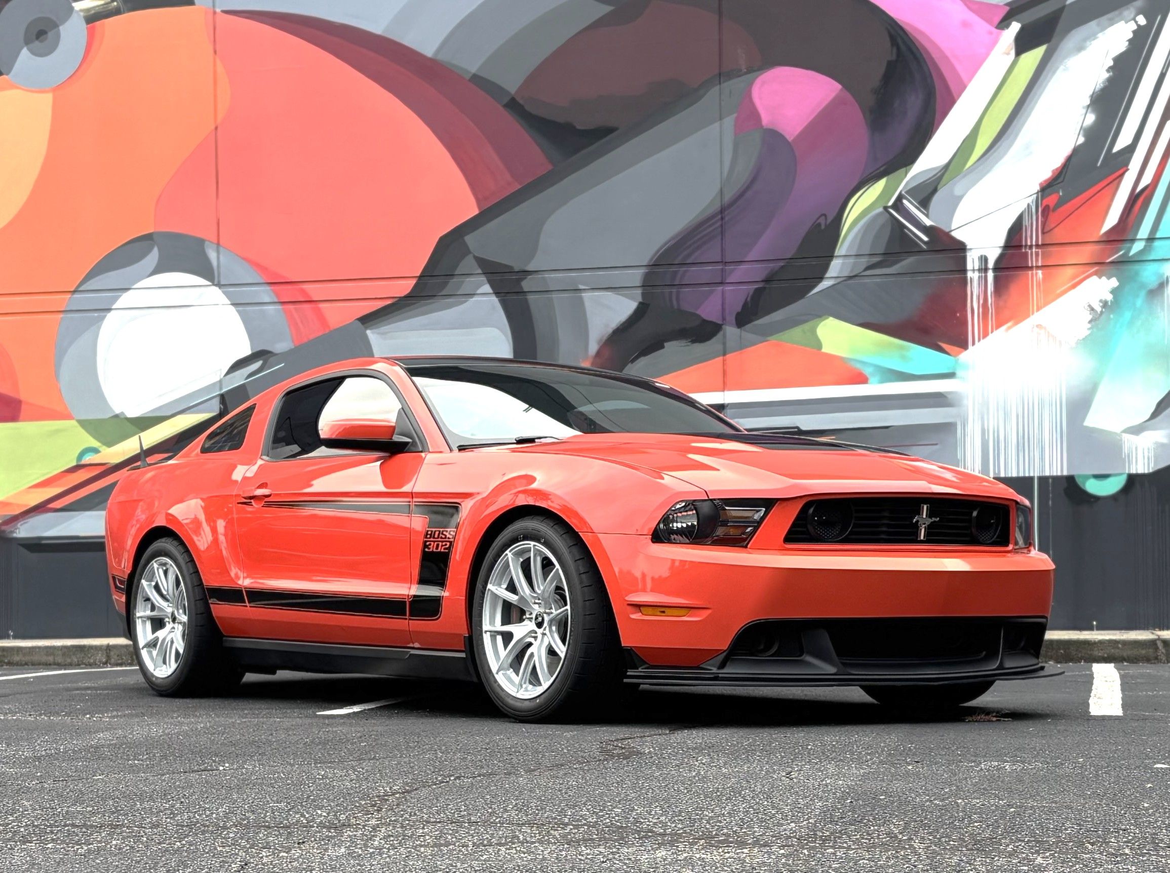 Red Ford S197 Mustang Boss 302 with 18" VS-5 Apex wheels in Race Silver