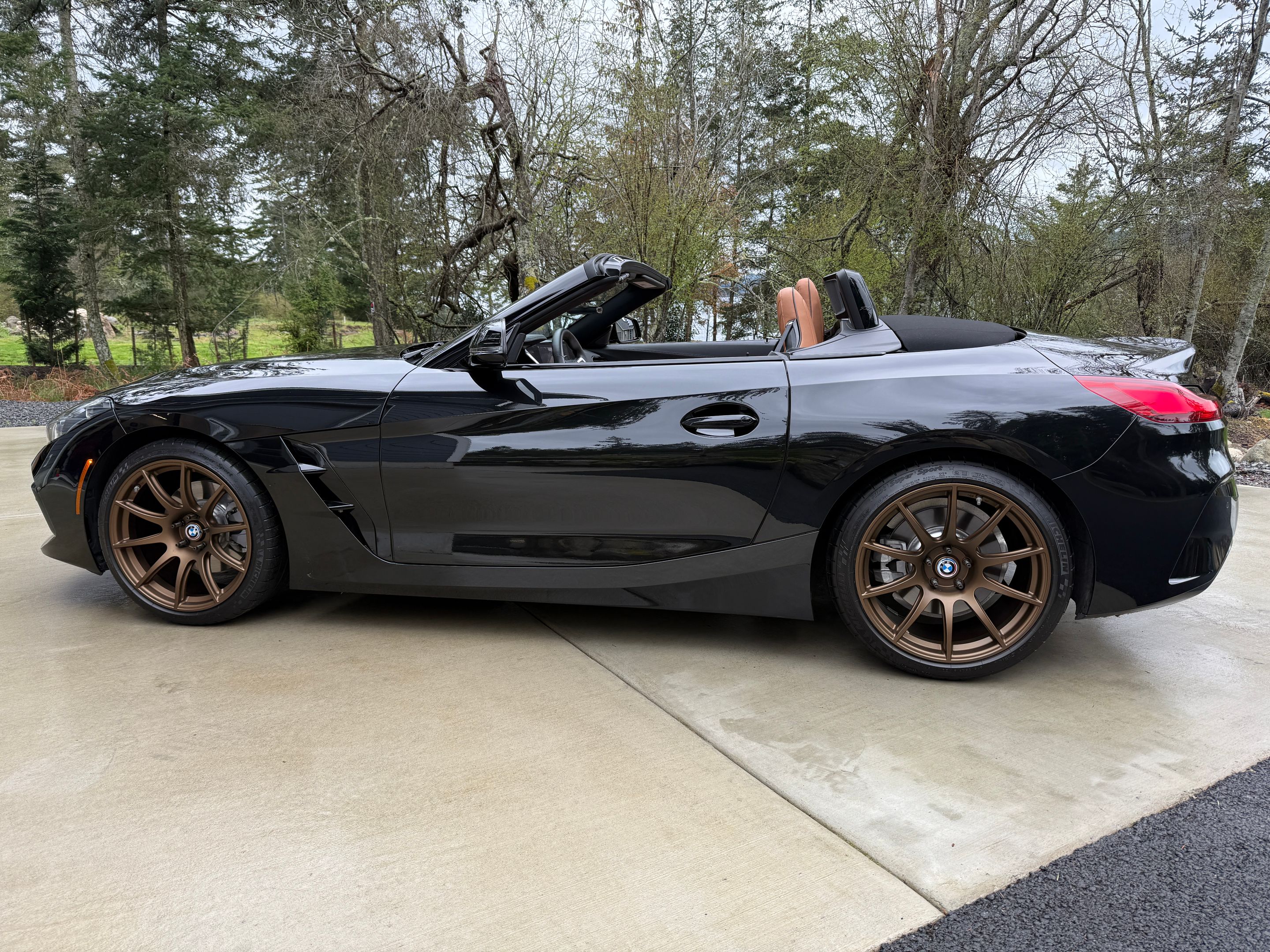 Black BMW G29 Z4 with 19" SM-10 Apex wheels in Satin Bronze