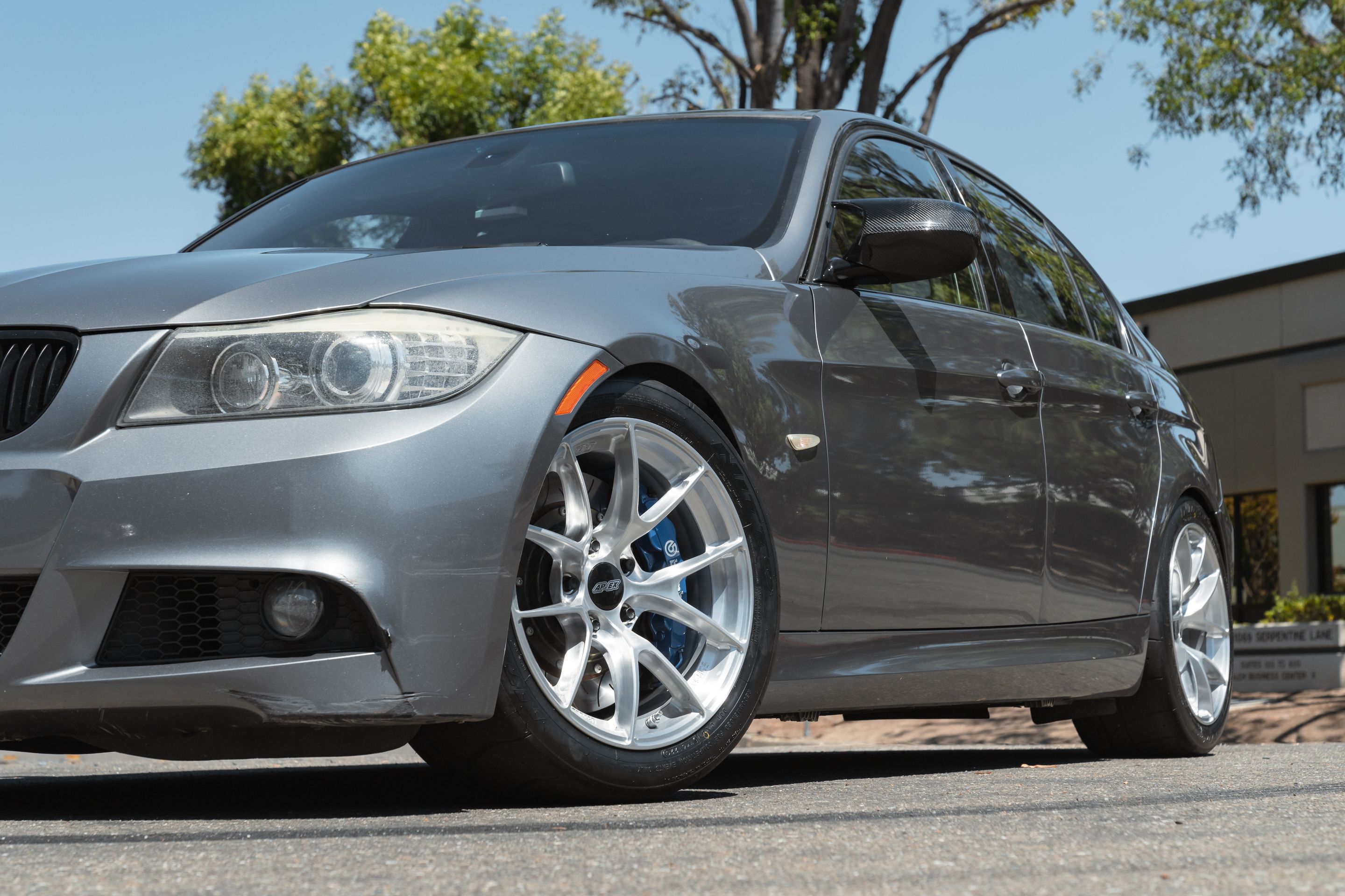 Grey BMW E90 LCI Sedan 3 Series with 17" VS-5RS Apex wheels in Brushed Clear