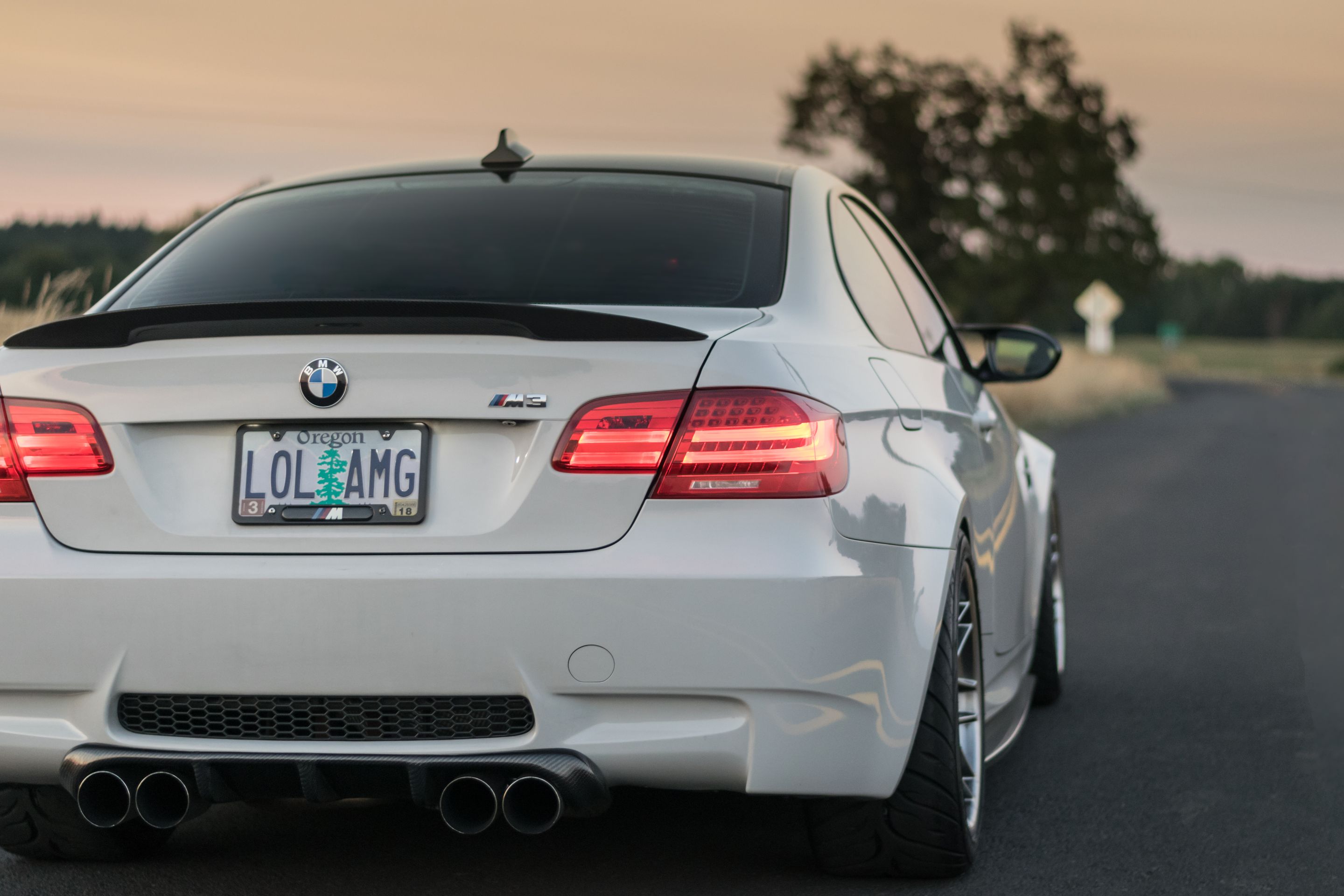 White BMW E92 Coupe M3 with 18" ARC-8 Apex wheels in Hyper Black