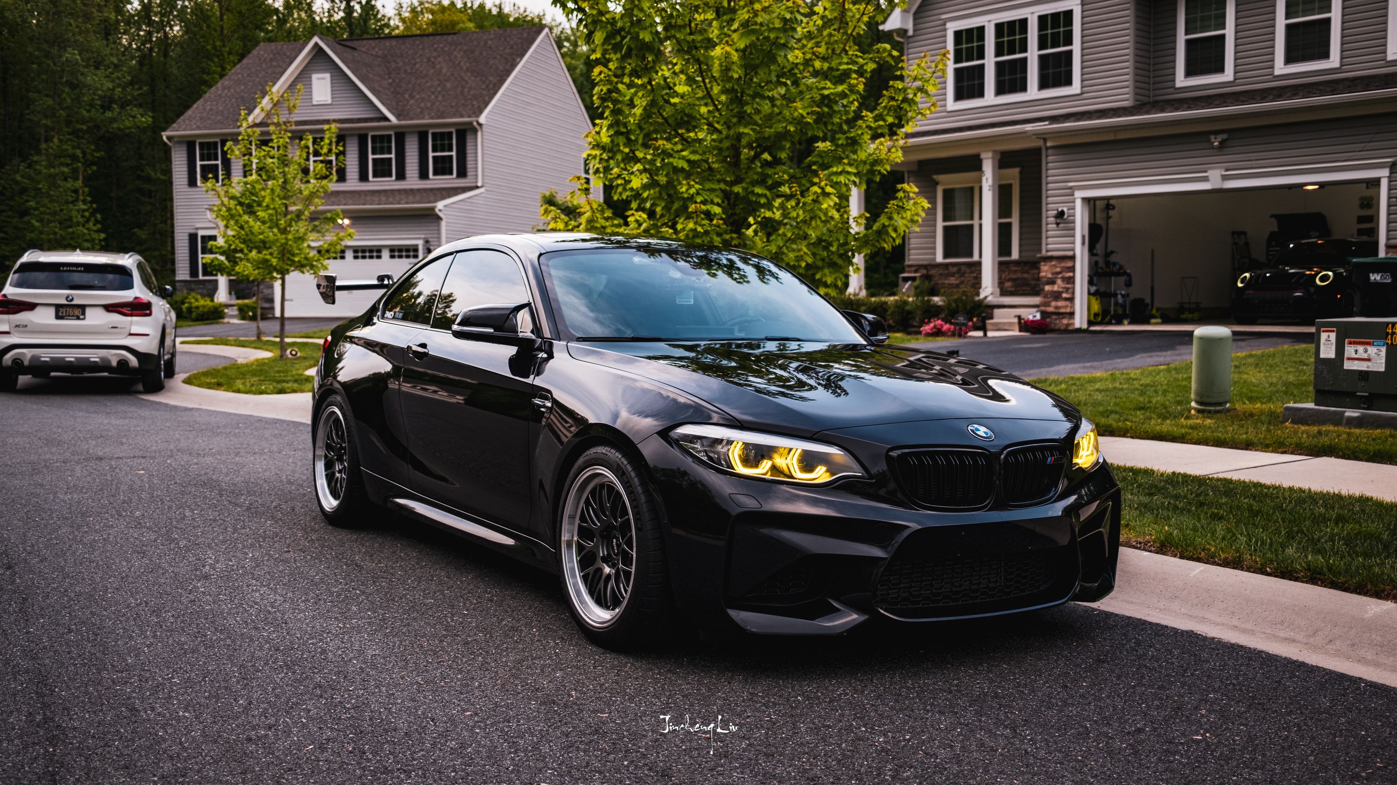 Black BMW F87 M2 with 18" ML-10RT Apex wheels in Machined Lip Anthracite