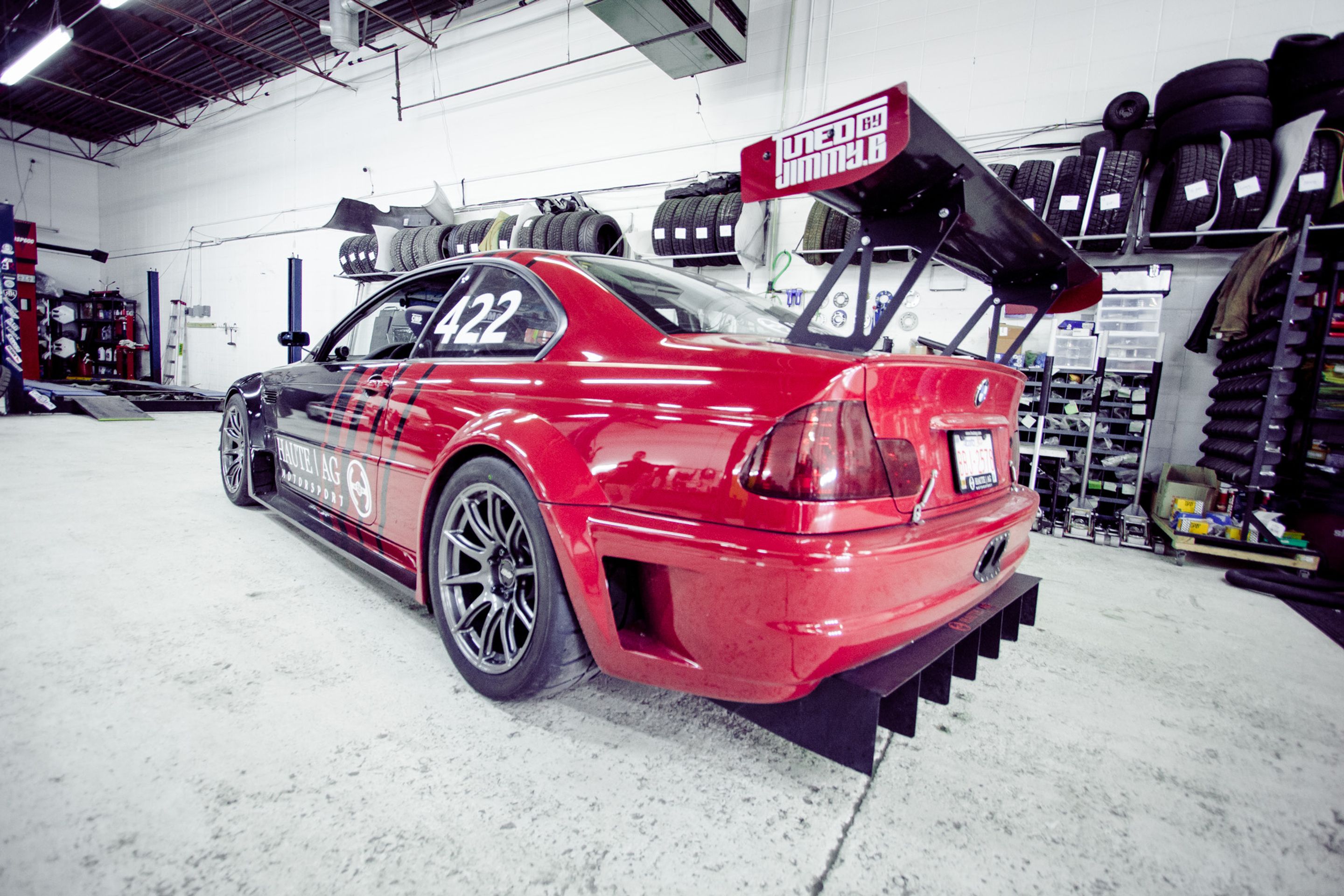 Multicolor BMW E46 M3 with 18" SM-10 Apex wheels in Anthracite