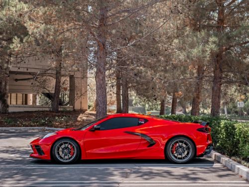 Red Chevrolet Corvette - VS-5RS in Anthracite
