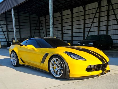 Yellow Chevrolet Corvette - VS-5RS in Brushed Clear