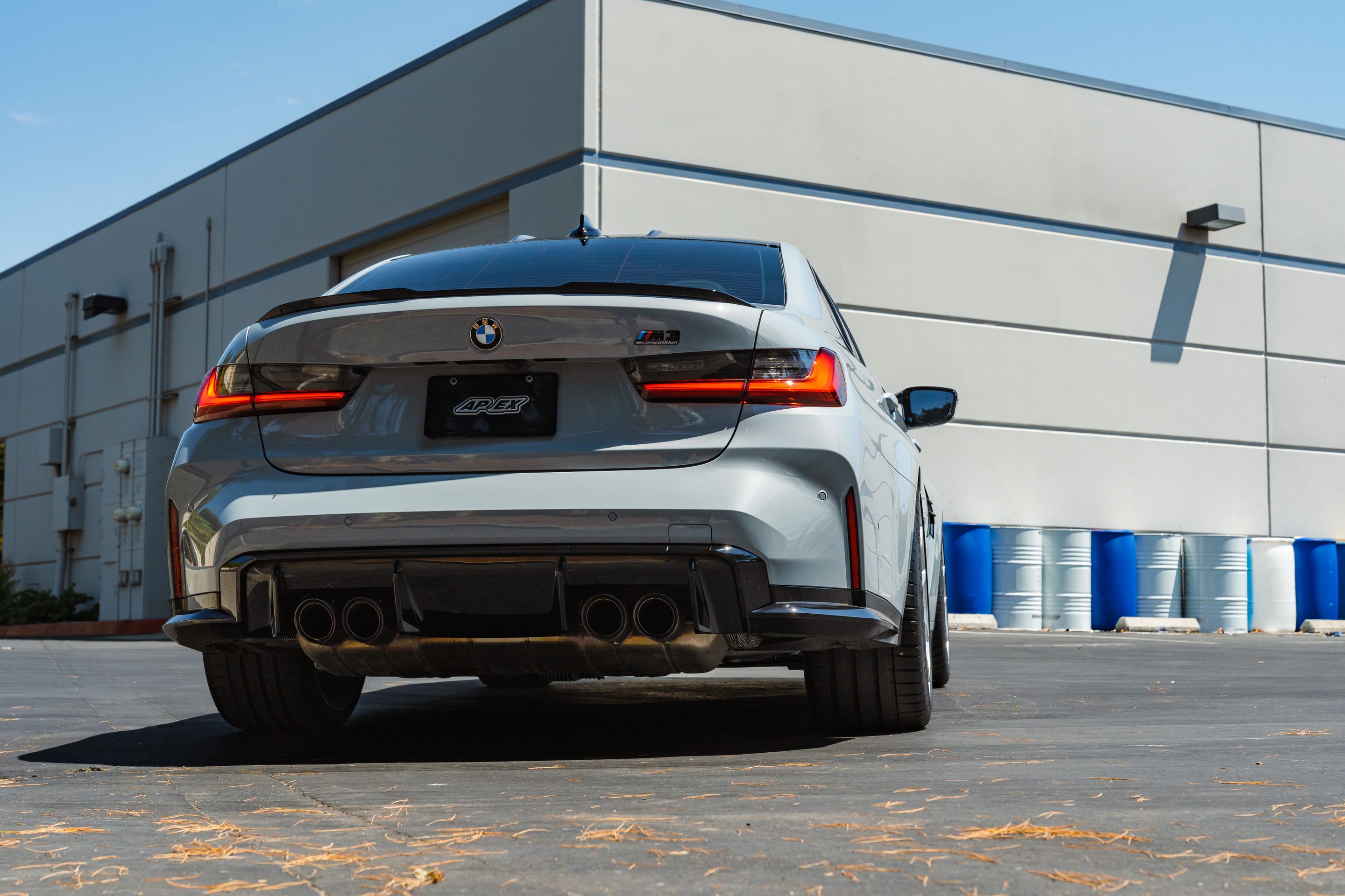 Grey BMW G80 M3 with 19"/20" VS-5RS Apex wheels in Brushed Clear