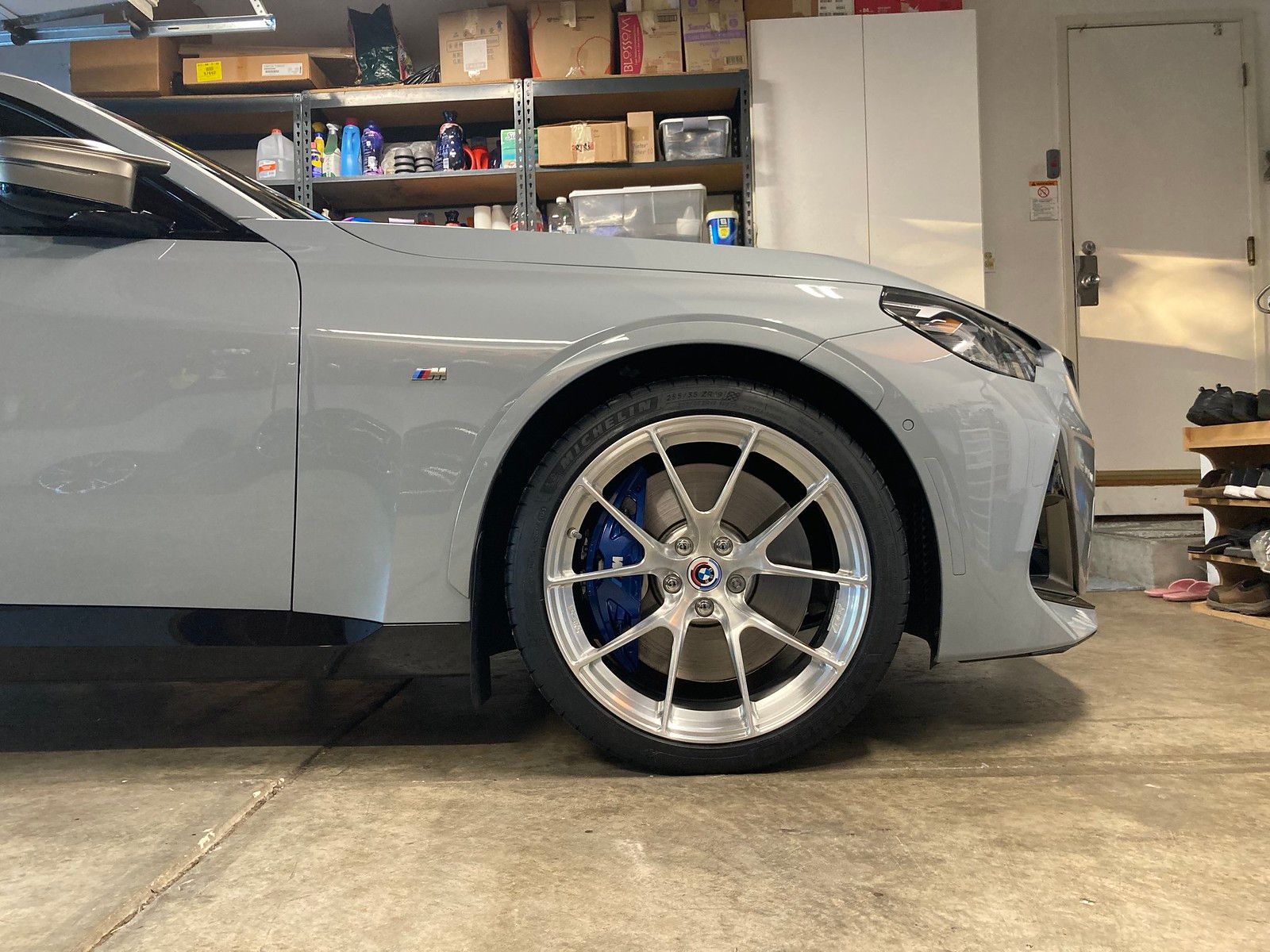 Grey BMW G42 2 Series with 19" VS-5RS Apex wheels in Brushed Clear