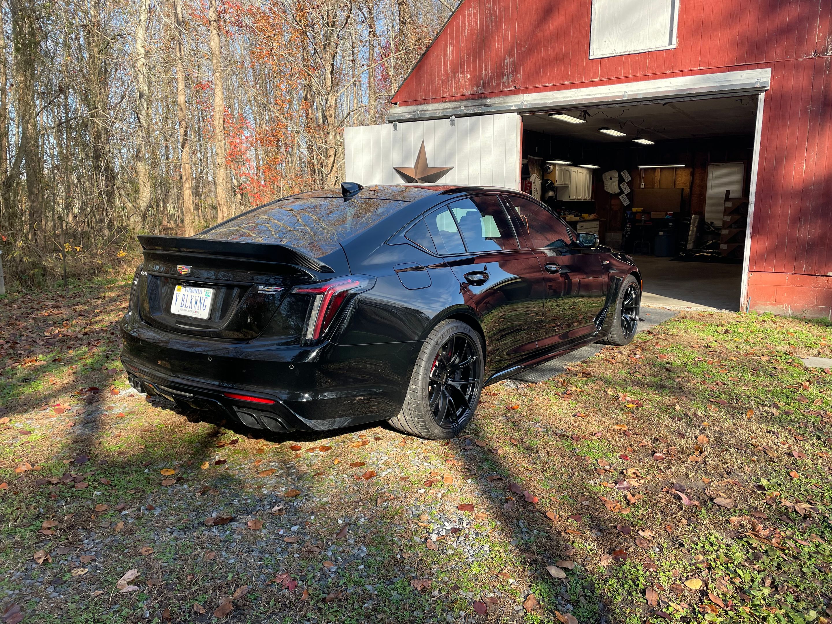 Black Cadillac CT5-V Blackwing with 19" VS-5RS Apex wheels in Satin Black