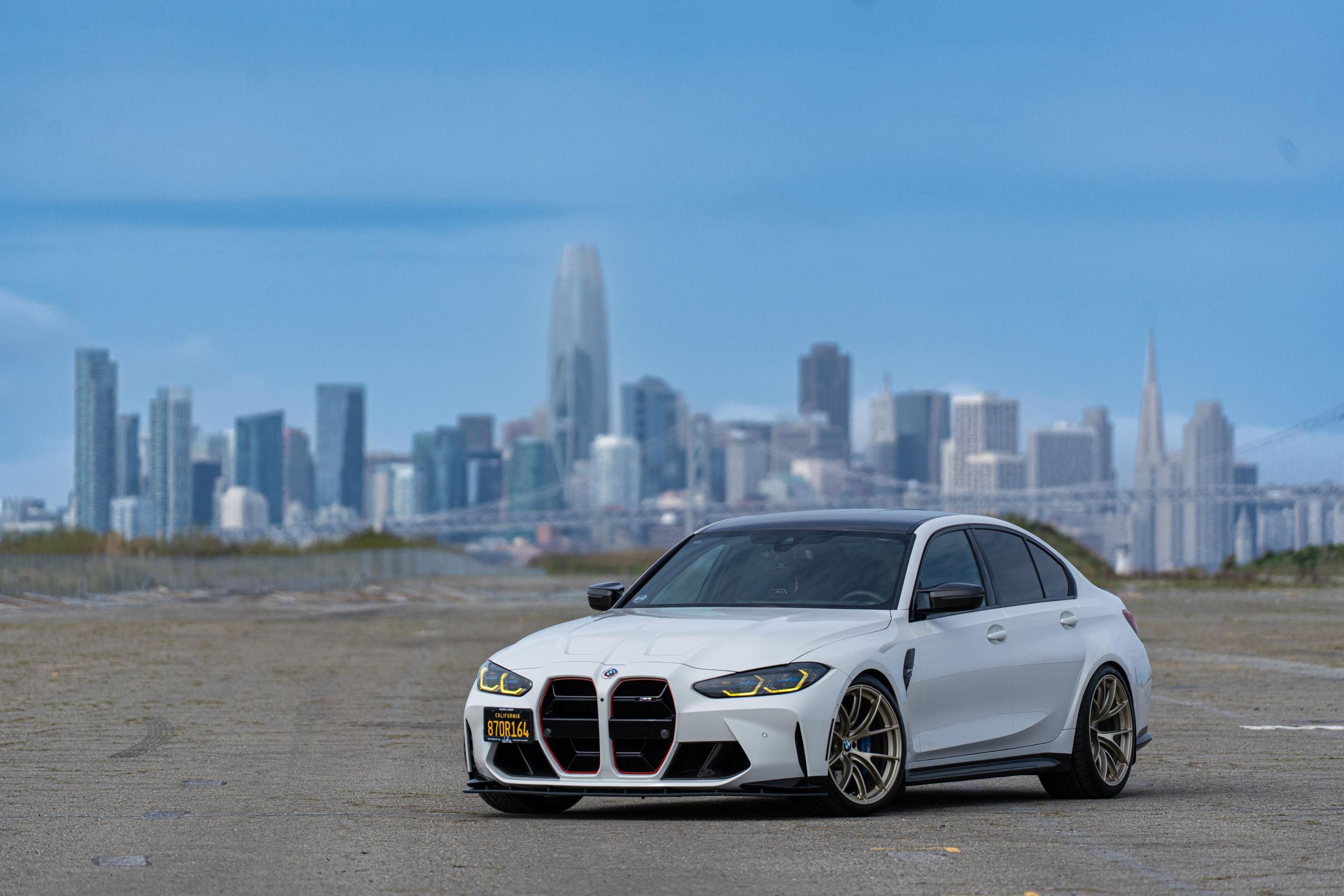 White BMW G80 M3 with 20" VS-5RS Apex wheels in Motorsport Gold