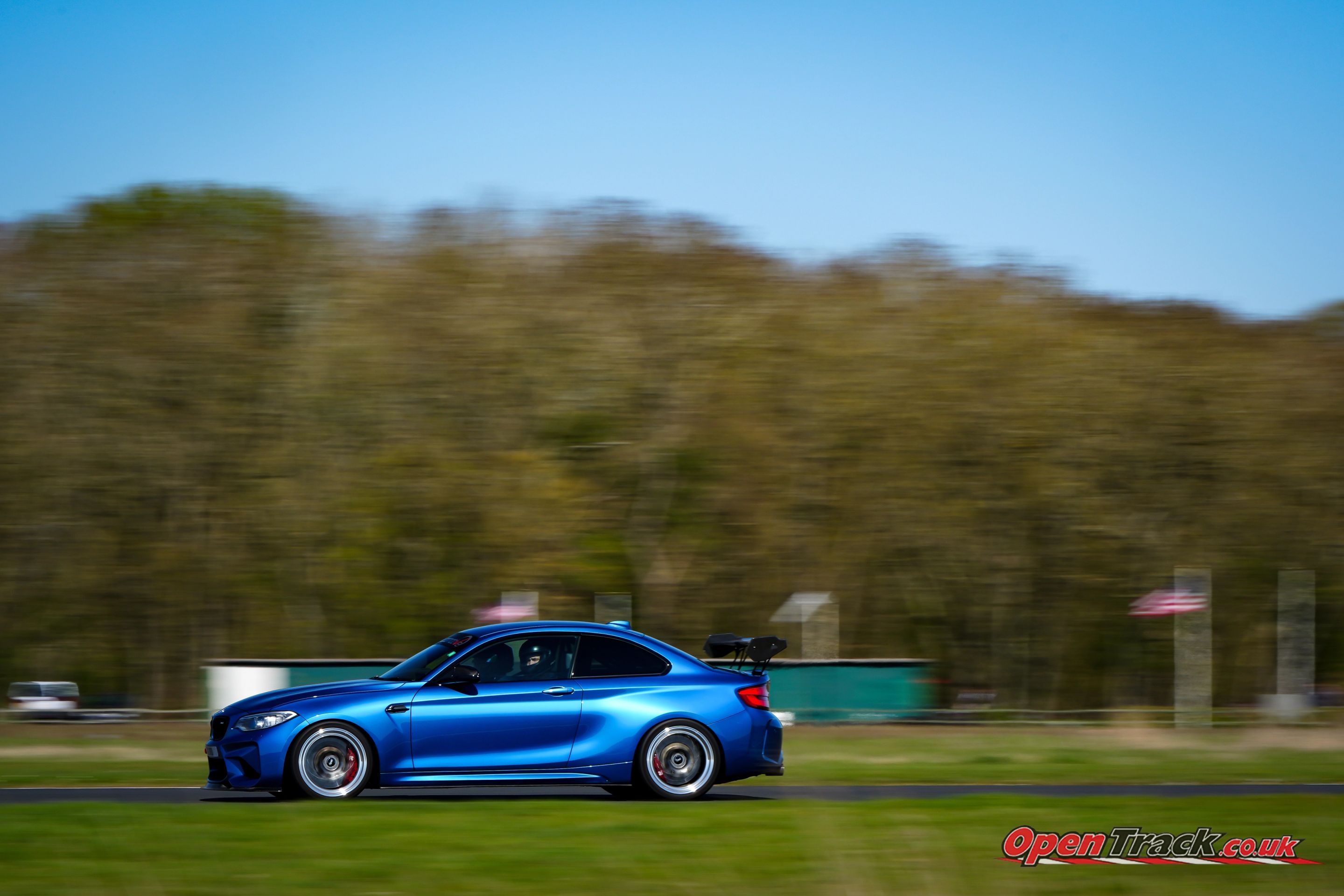 Blue BMW F87 M2 with 19" ML-10RT Apex wheels in Machined Lip Anthracite