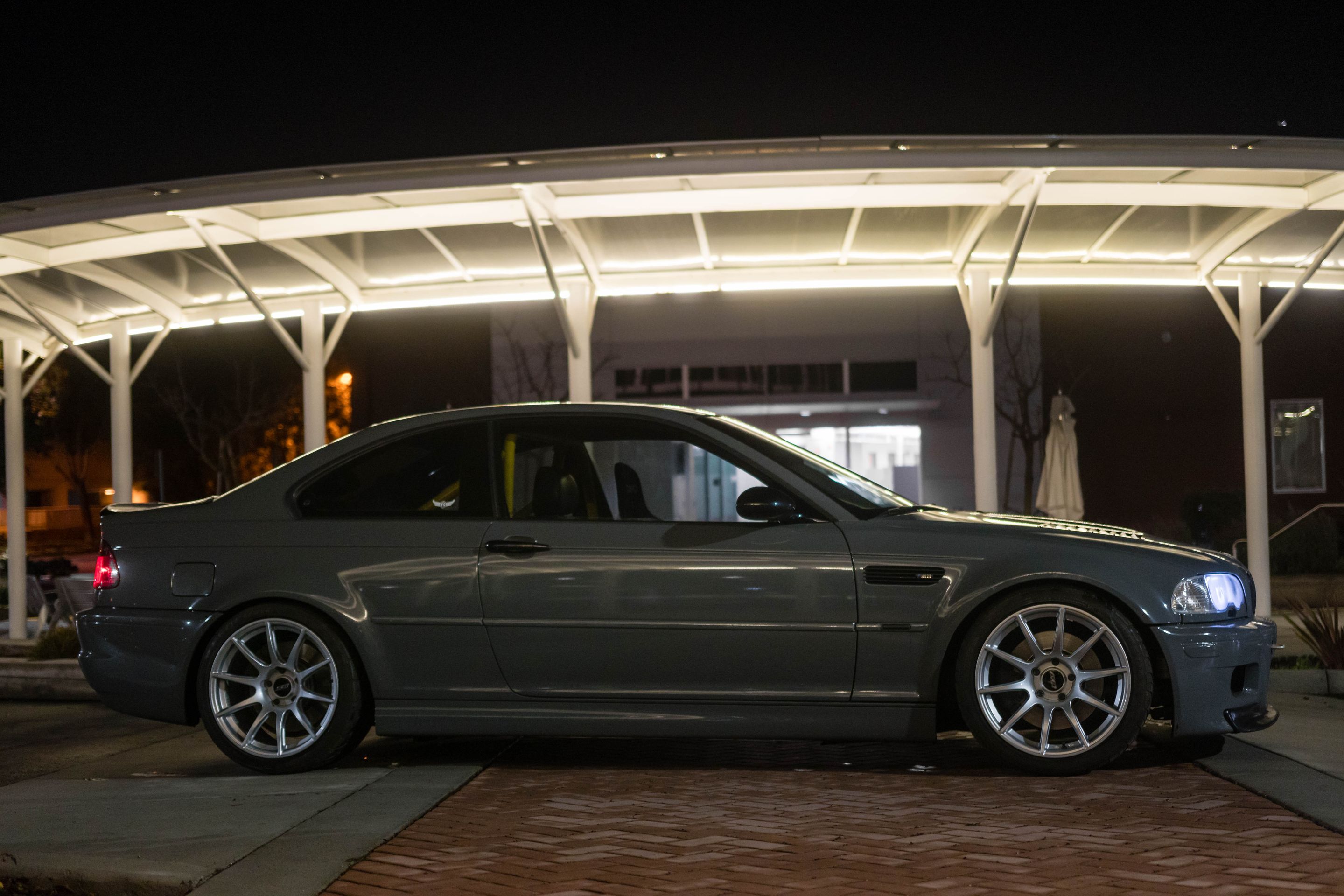 Grey BMW E46 M3 with 18" SM-10 Apex wheels in Race Silver