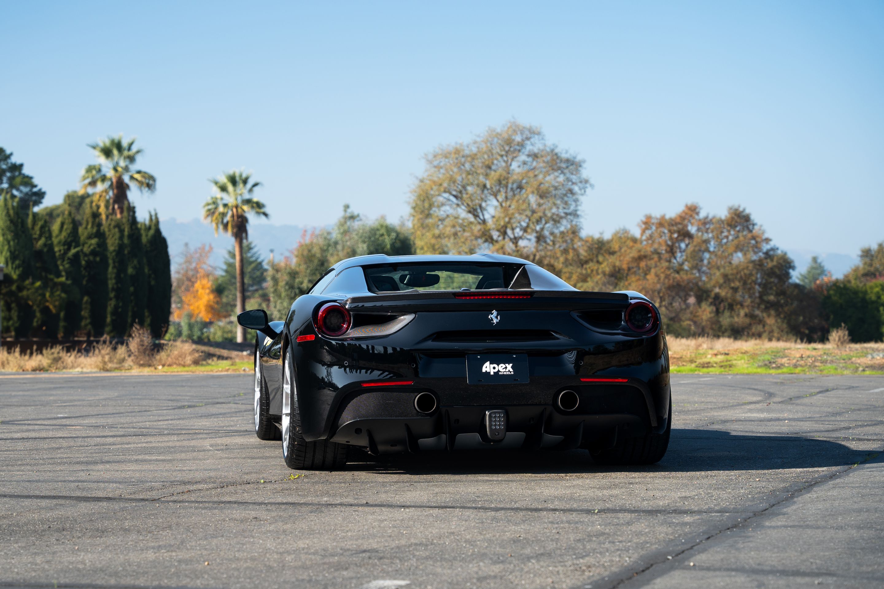 Black Ferrari 488 with 20" VS-5RS Apex wheels in Brushed Clear