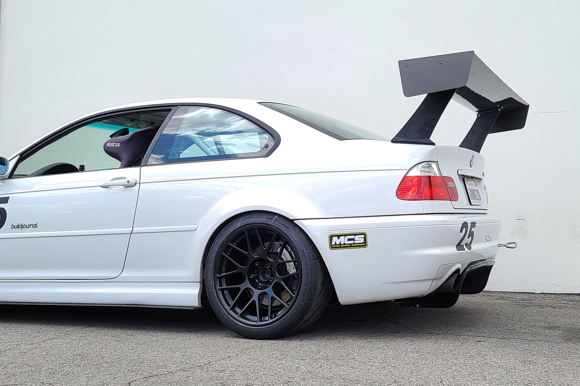 White BMW E46 M3 with 18" ARC-8R Apex wheels in Satin Black