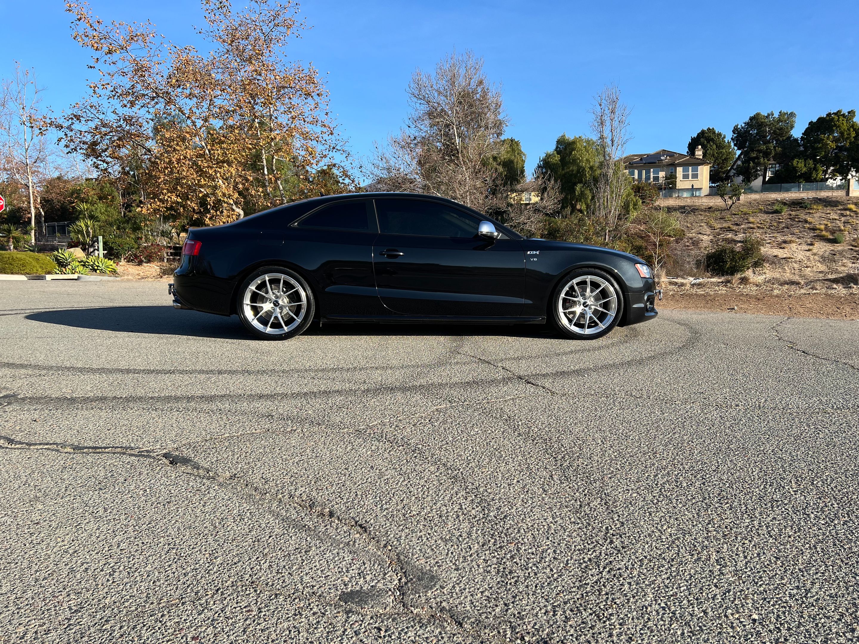 Black Audi B8 S5 with 19" VS-5RS Apex wheels in Brushed Clear
