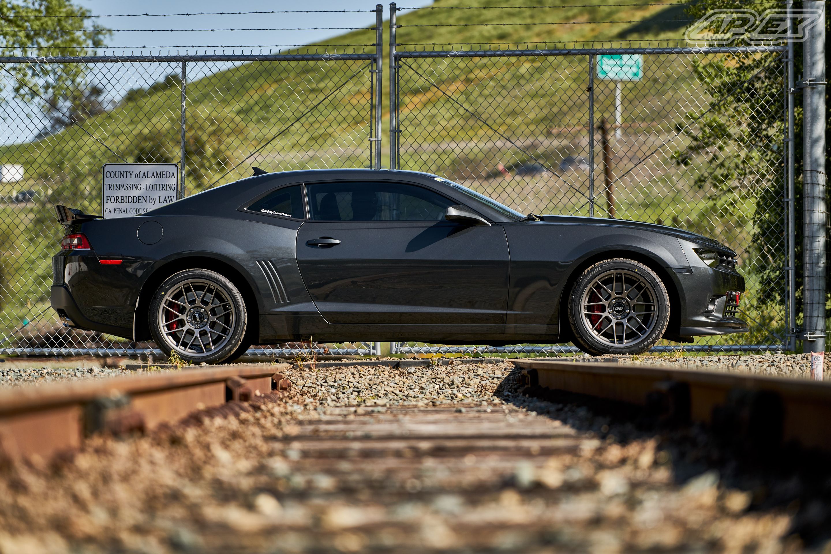 Grey Chevrolet 5th Gen Camaro RS with 19" ARC-8 Apex wheels in Anthracite