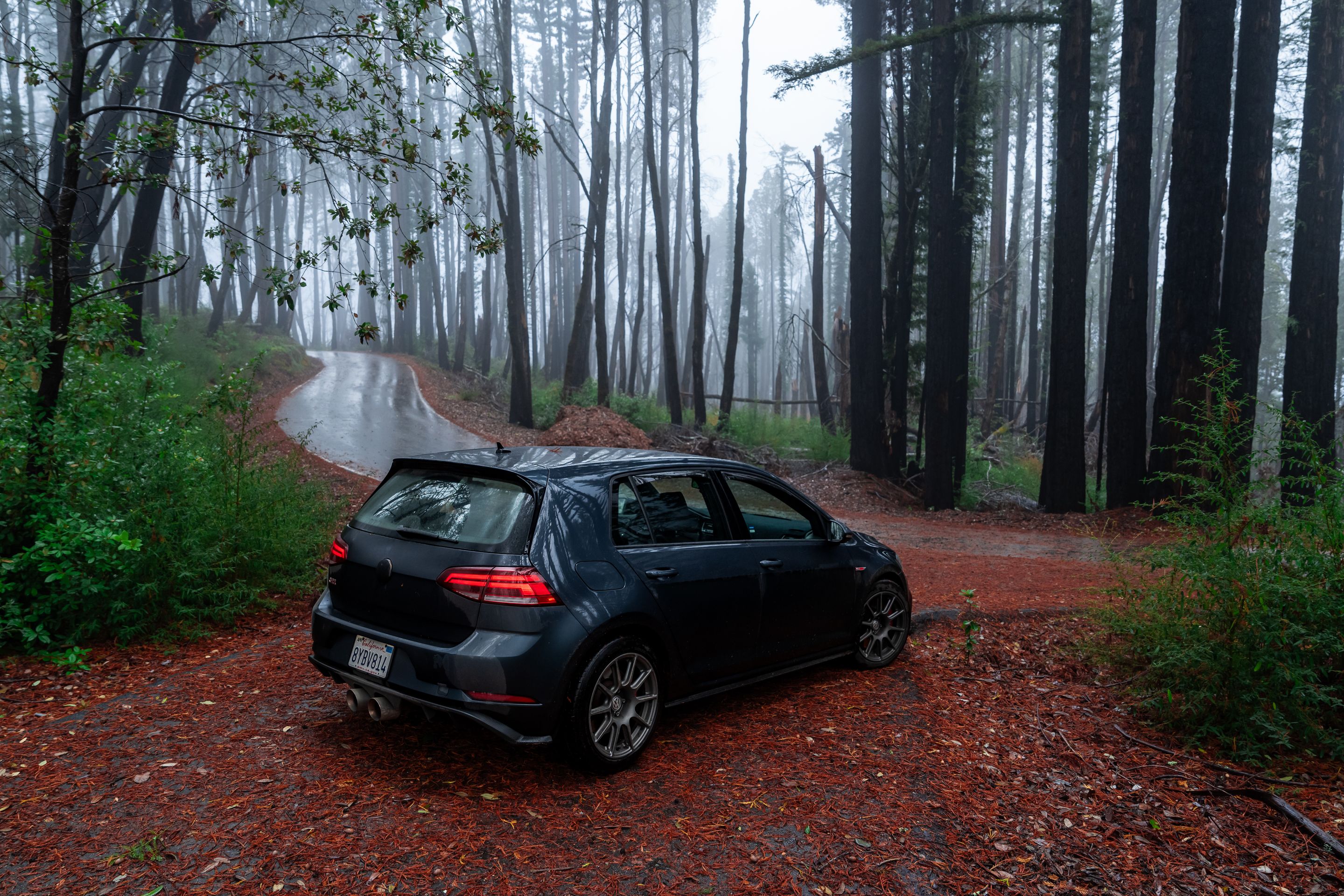 Black VW MK7 GTI with 17" SM-10 Apex wheels in Anthracite