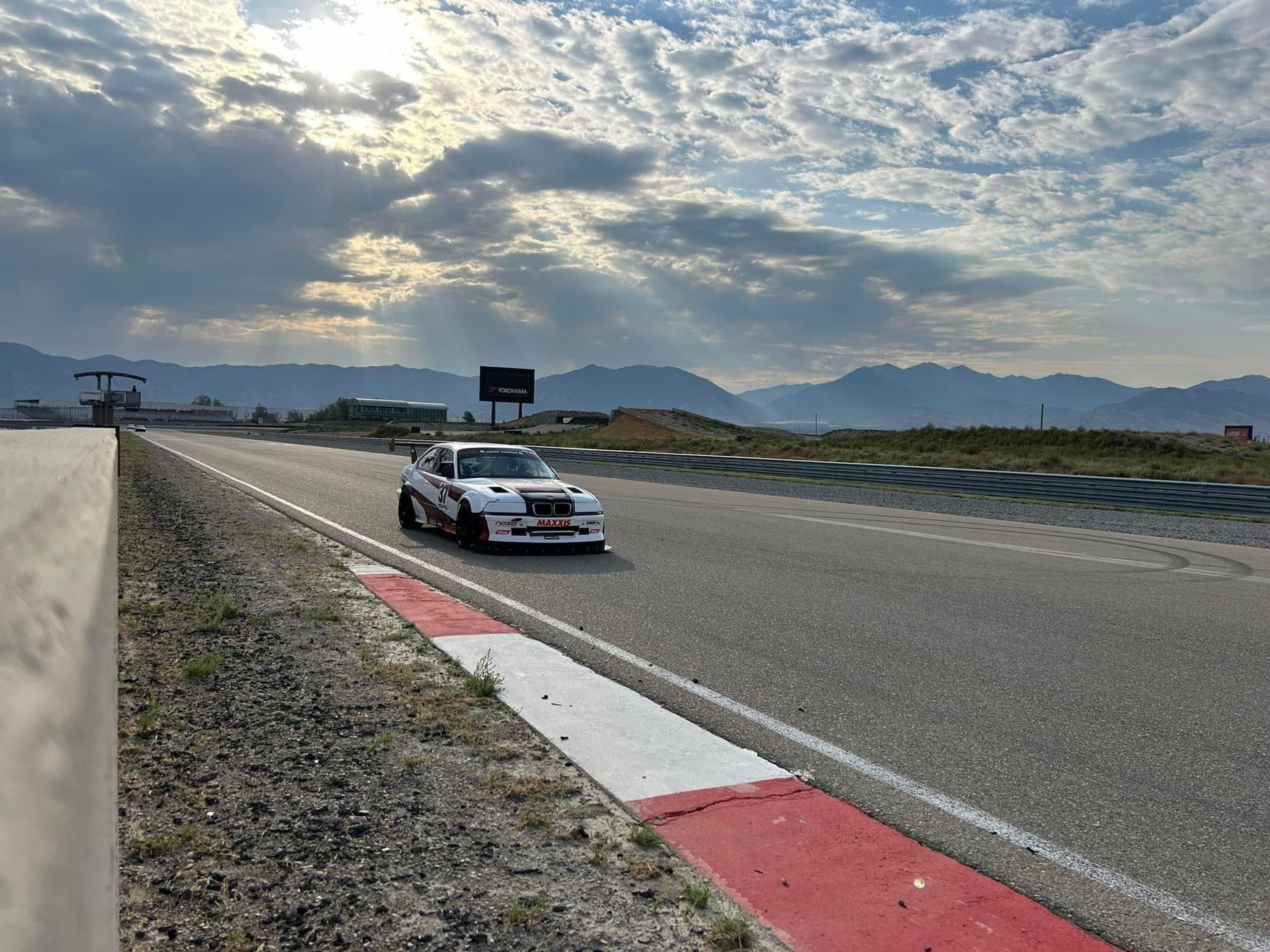 Multicolor BMW E36 3 Series with 17" ARC-8 Apex wheels in Satin Black