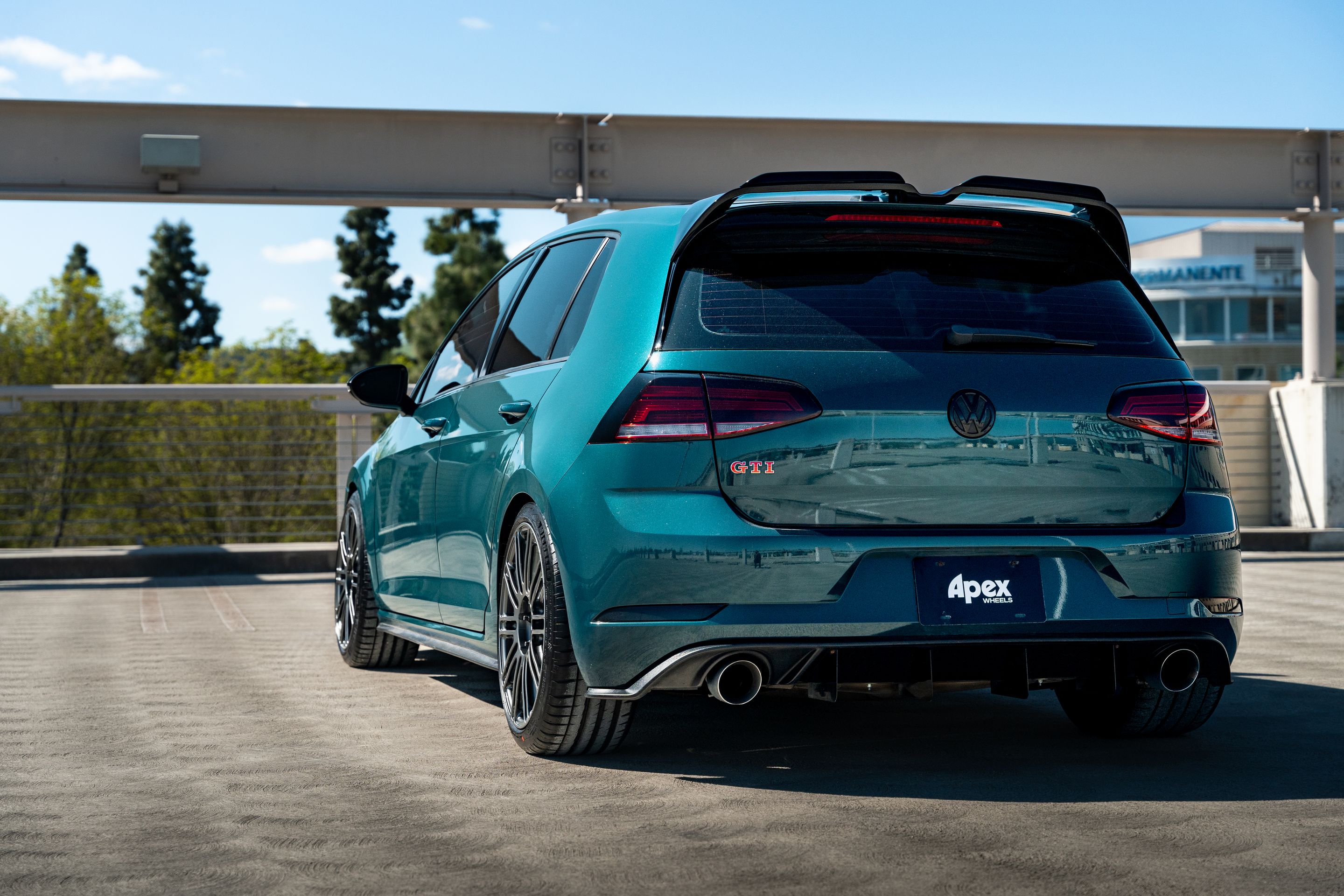 Green VW MK7 GTI with 18" TC-10RT Apex wheels in Anthracite