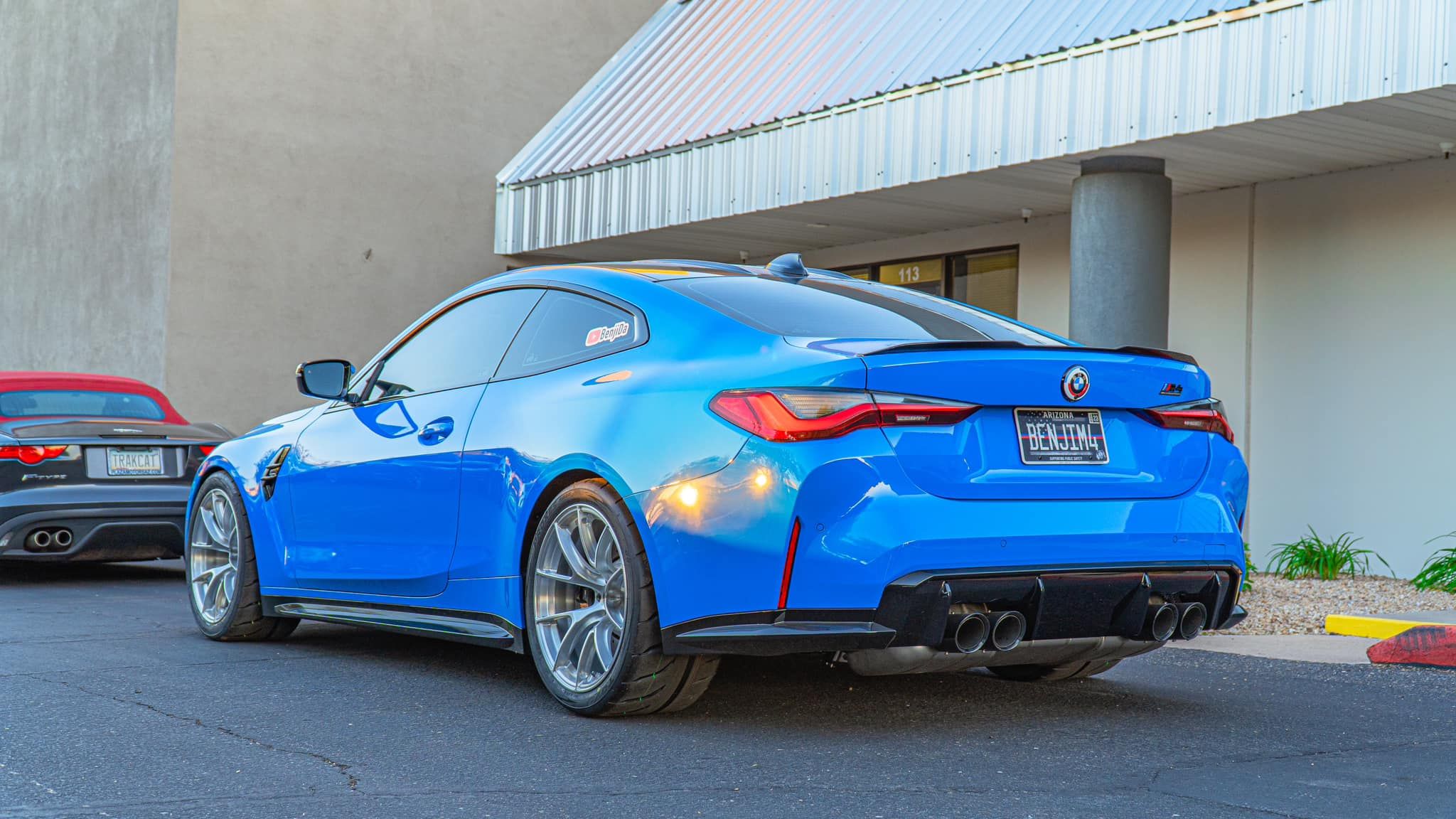 Blue BMW G82 Coupe M4 with 19" VS-5RS Apex wheels in Brushed Clear
