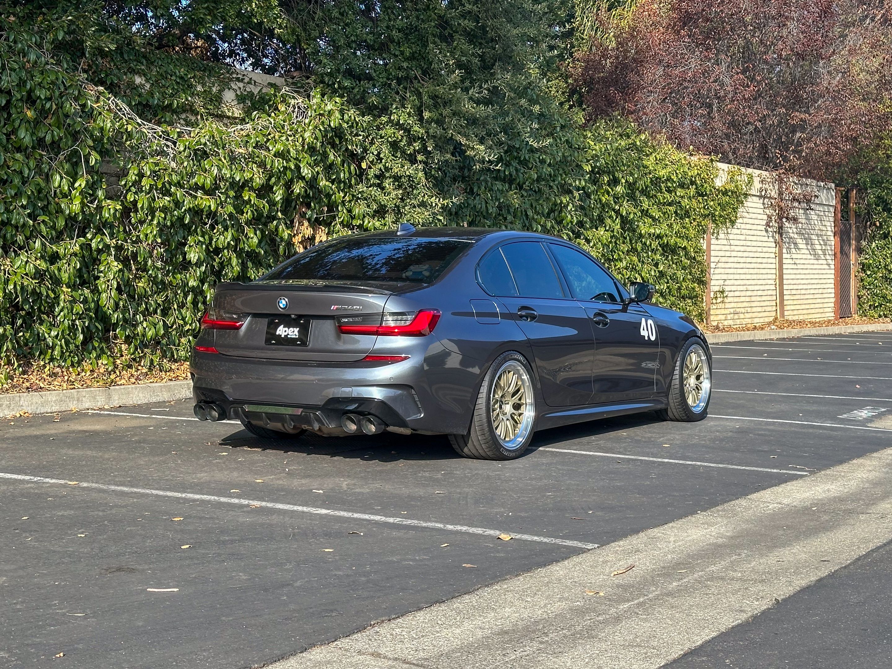 Grey BMW G20 Sedan 3 Series with 19" ML-10RT Apex wheels in Machined Lip Gloss Motorsport Gold