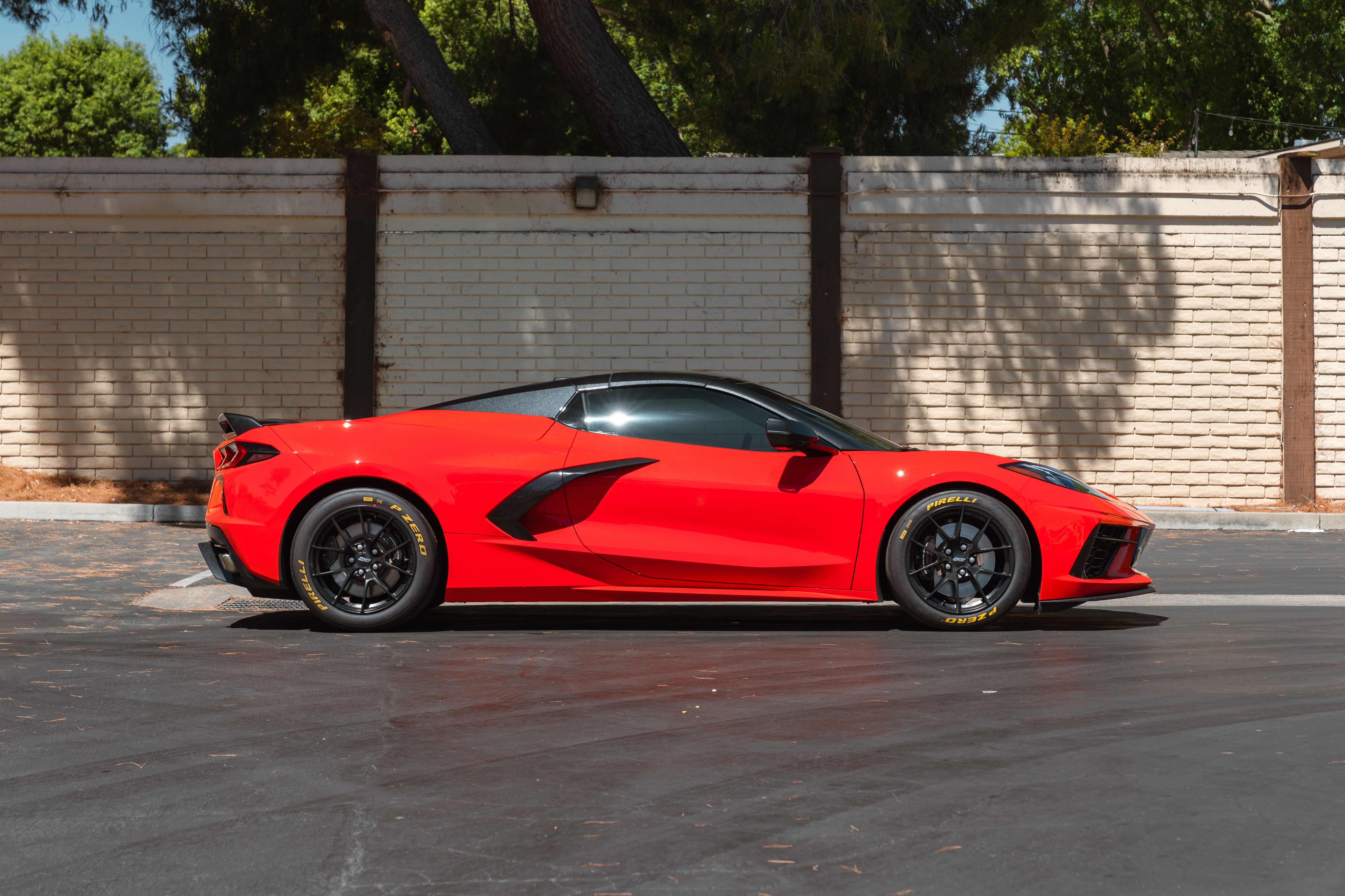 Chevrolet C8 Corvette Stingray/Z51 with 18