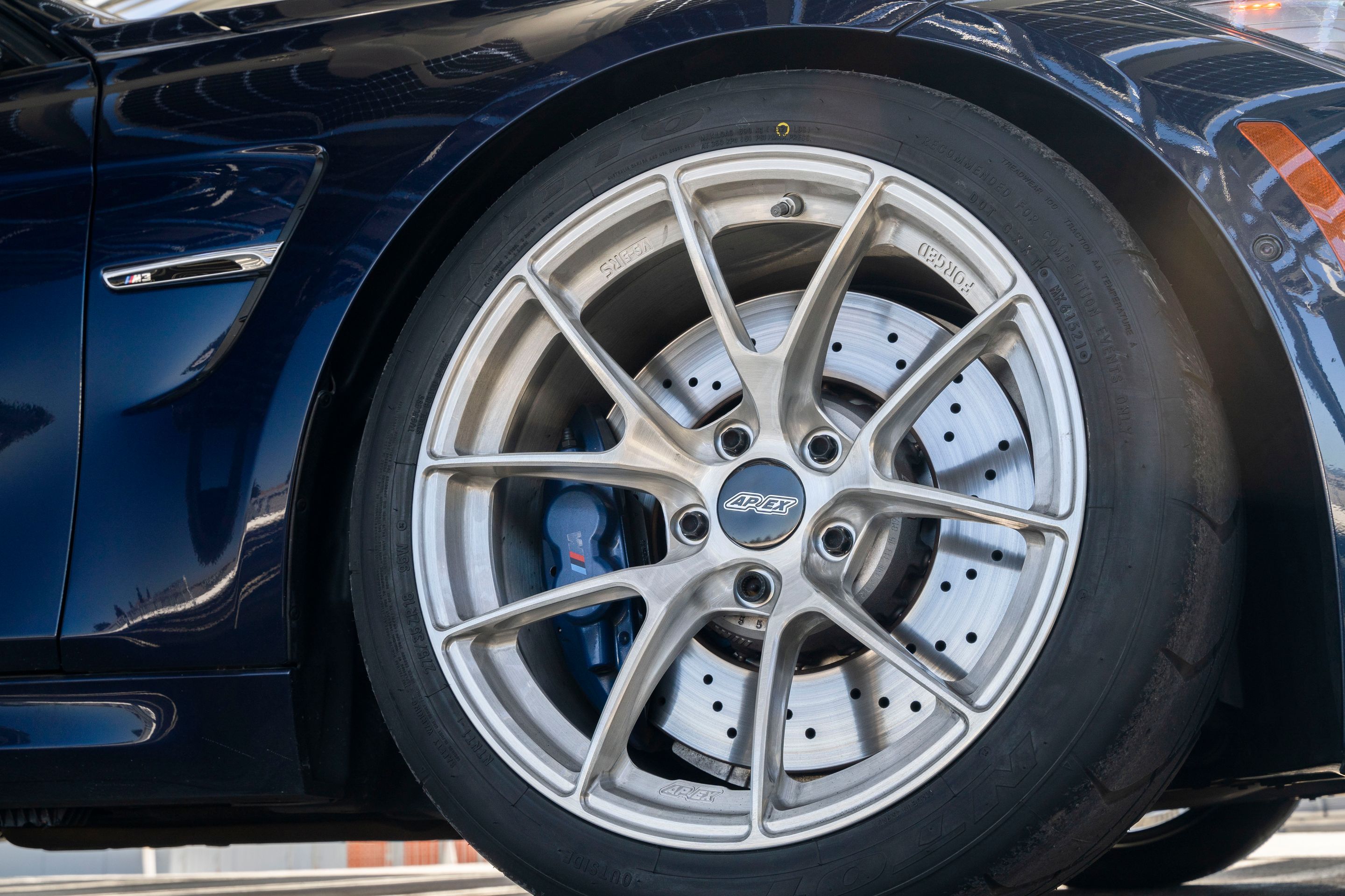 Blue BMW F80 M3 with 18" VS-5RS Apex wheels in Brushed Clear