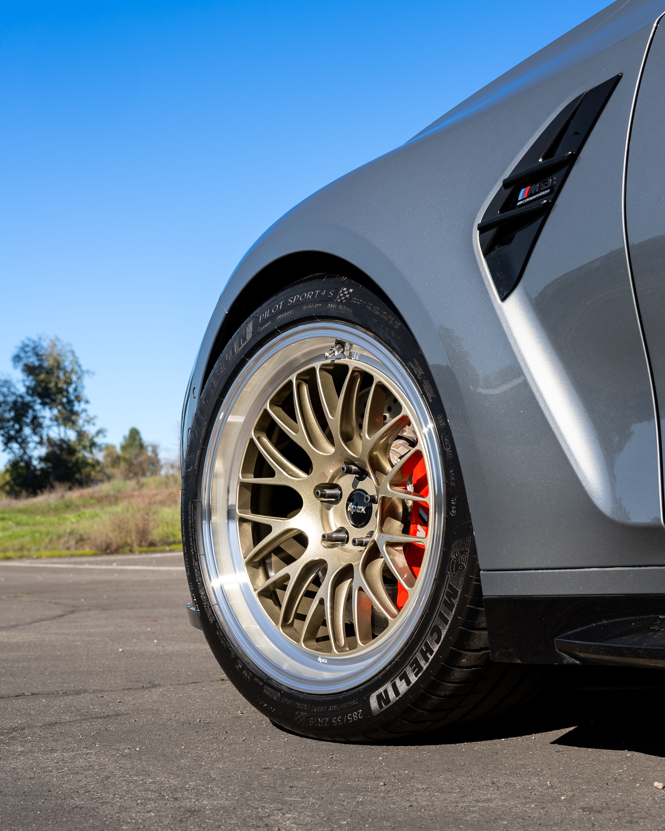 Grey BMW G80 M3 with 19" ML-10RT Apex wheels in Machined Lip Gloss Motorsport Gold