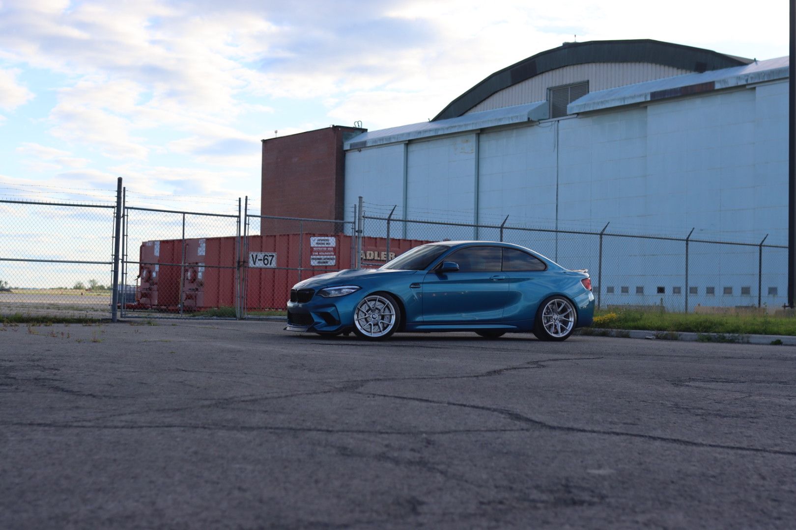 Blue BMW F87 M2 with 19" VS-5RS Apex wheels in Brushed Clear