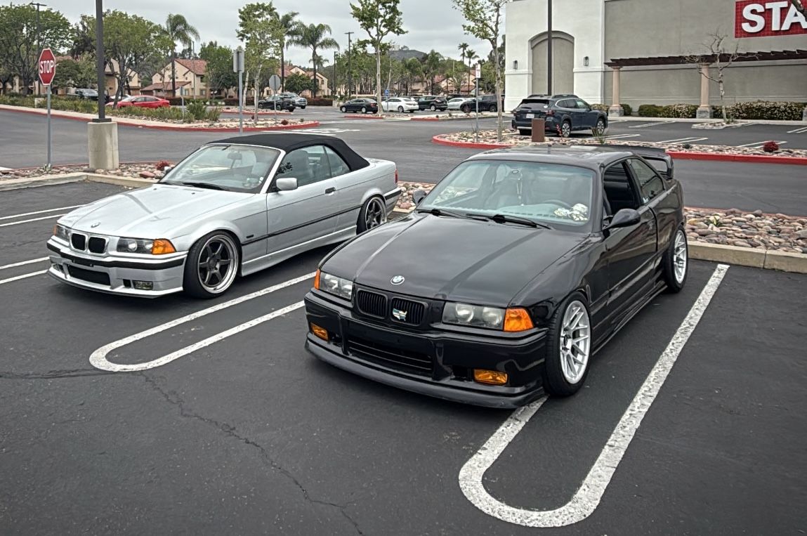 Yellow BMW E36 M3 with 17" ARC-8 Apex wheels in Race Silver