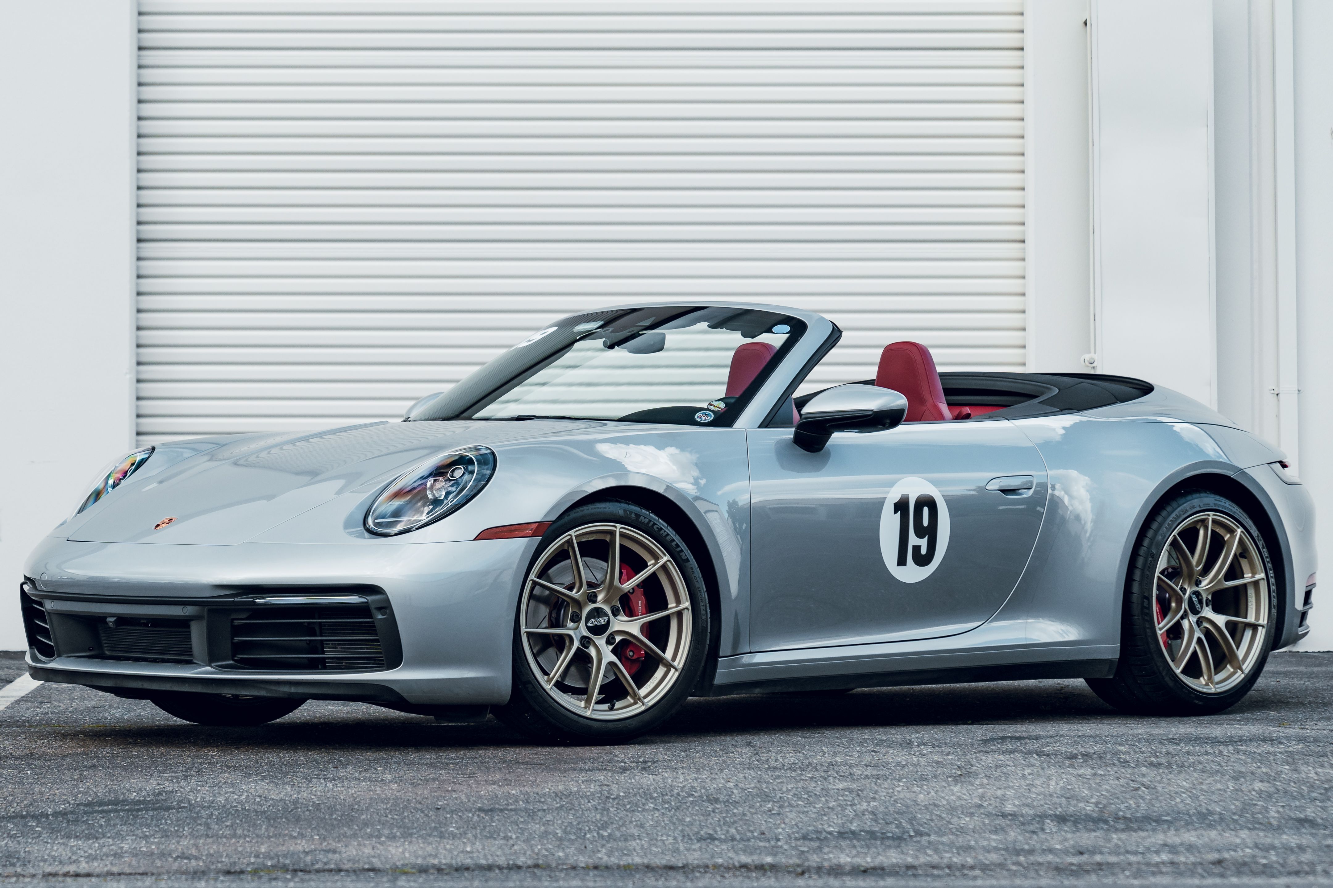 Porsche 911 992.1 Carrera, S & T Wheel & Tire Fitment Guide