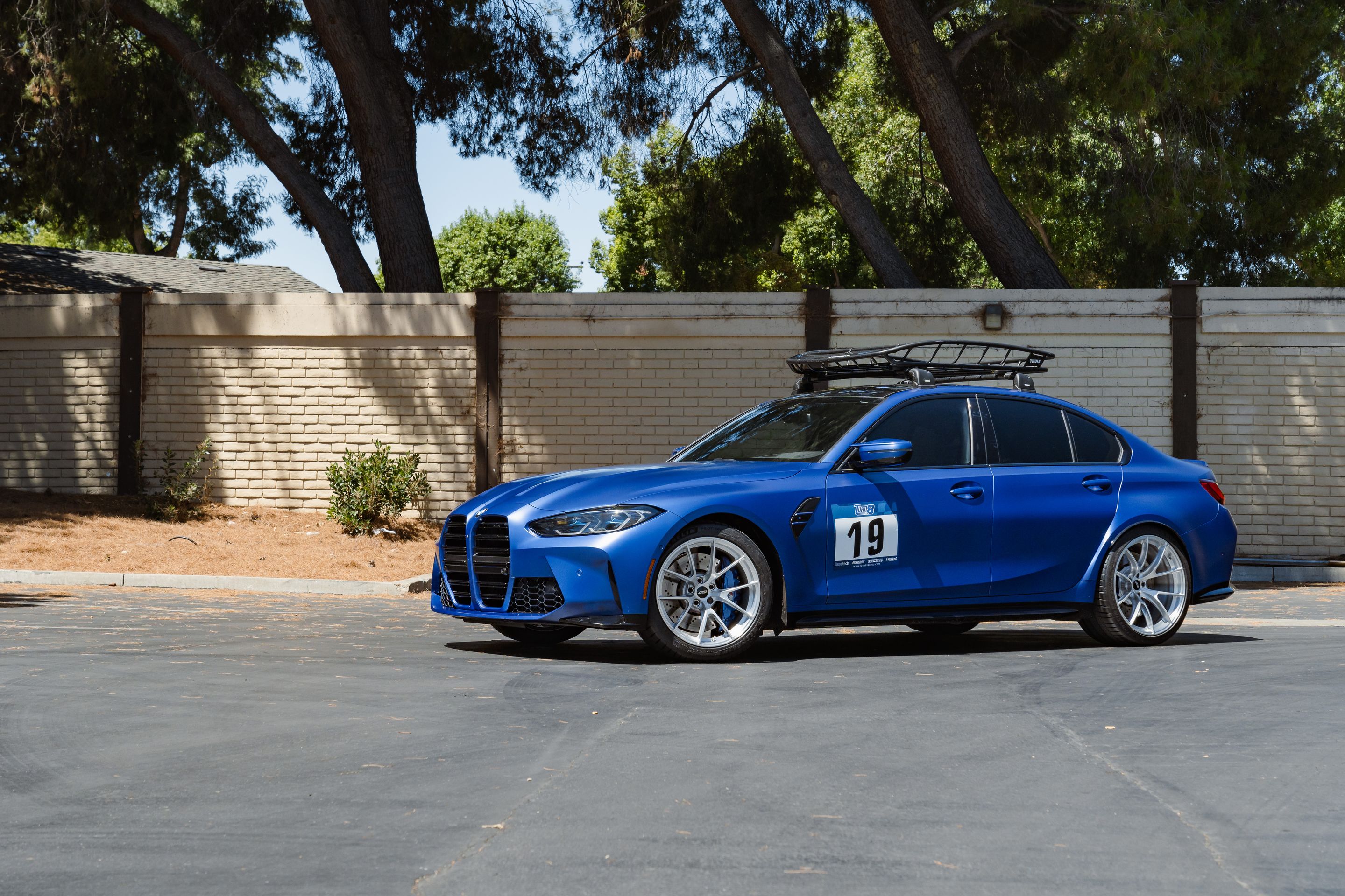 Blue BMW G80 M3 with 19"/20" VS-5RS Apex wheels in Brushed Clear