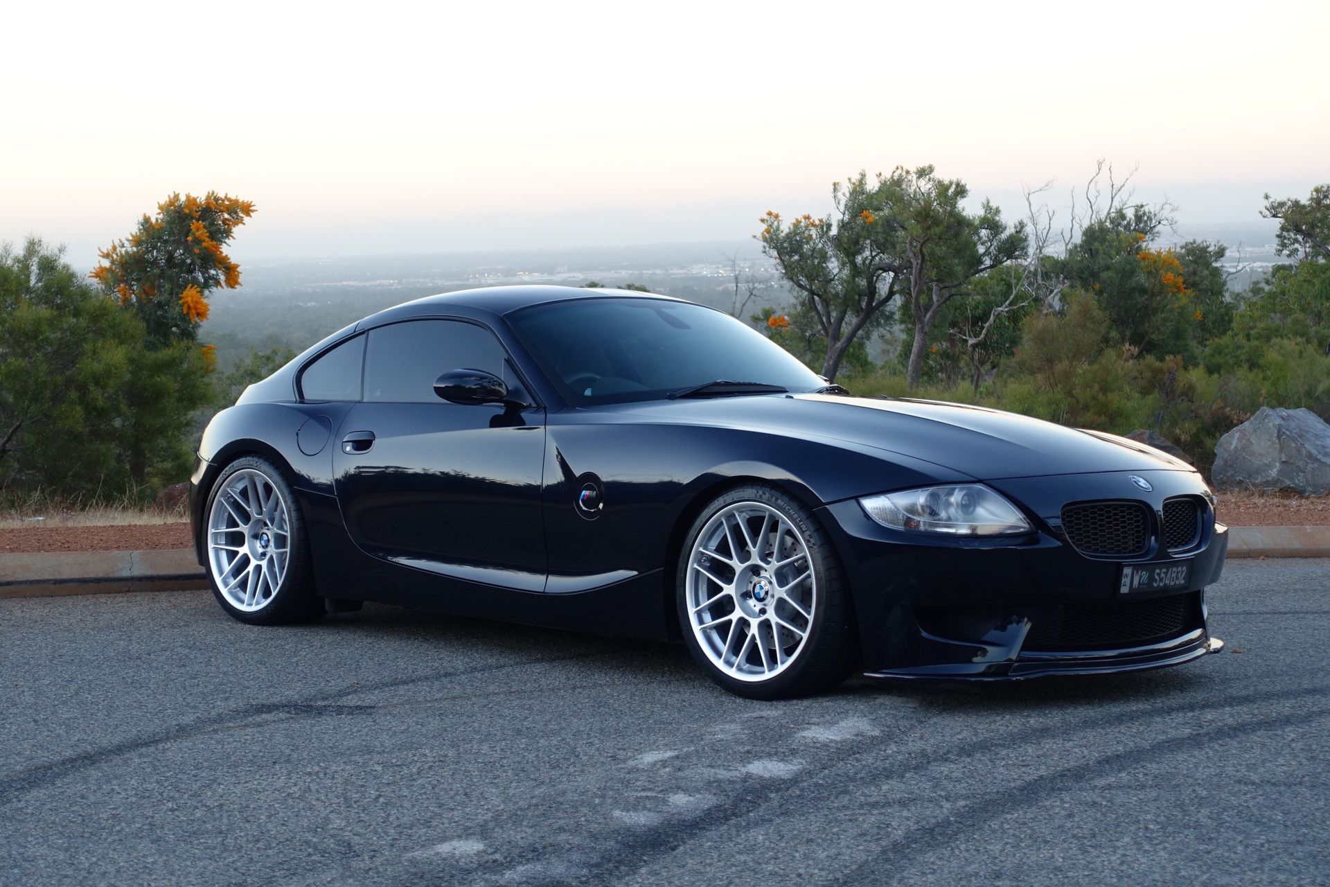 BMW E86 Coupe Z4 M With 19 ARC 8 Wheels In Race Silver bmw-e86-coupe-z4-m-with-19-arc-8-wheels-in-race-silver